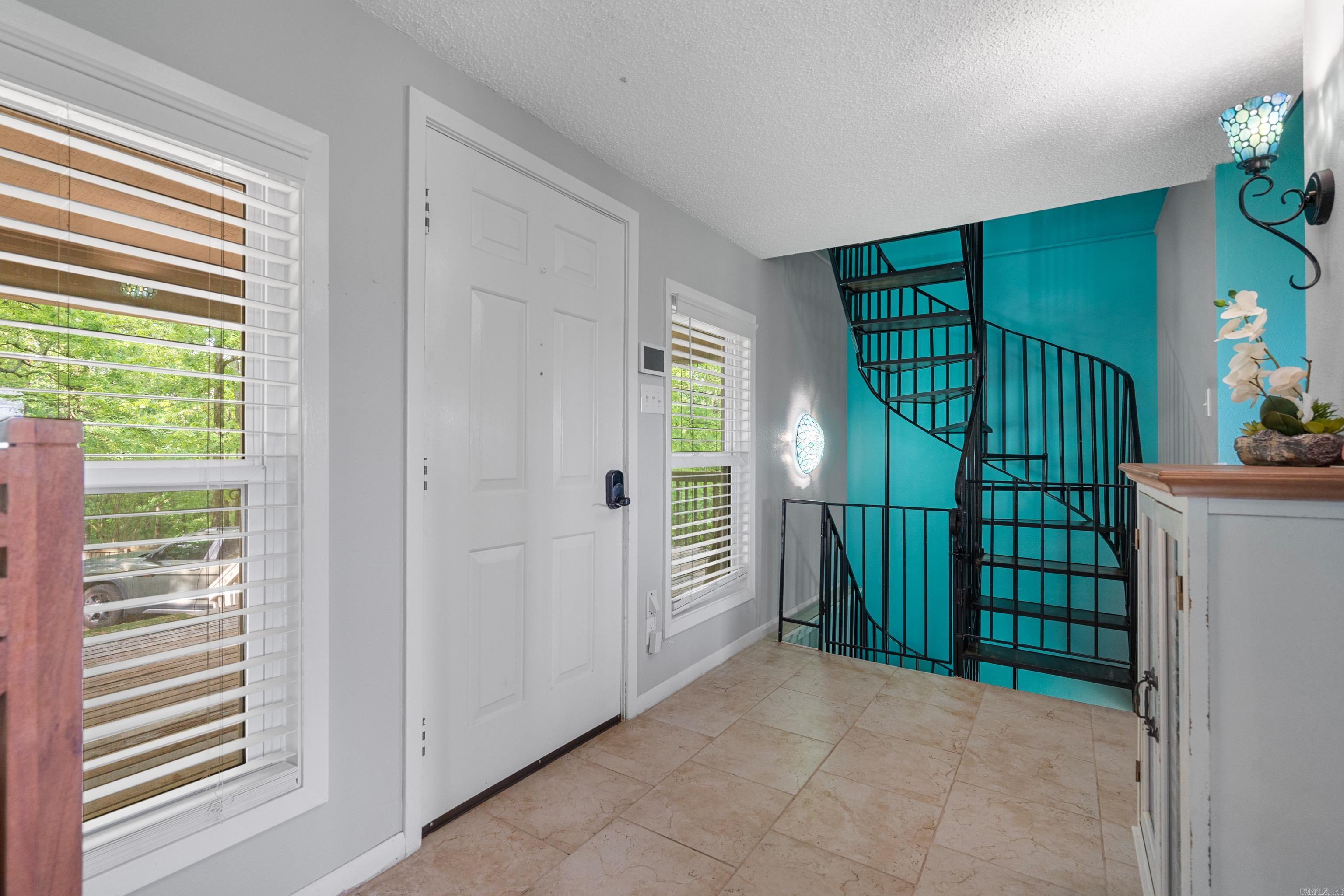 Diamondhead - Residential