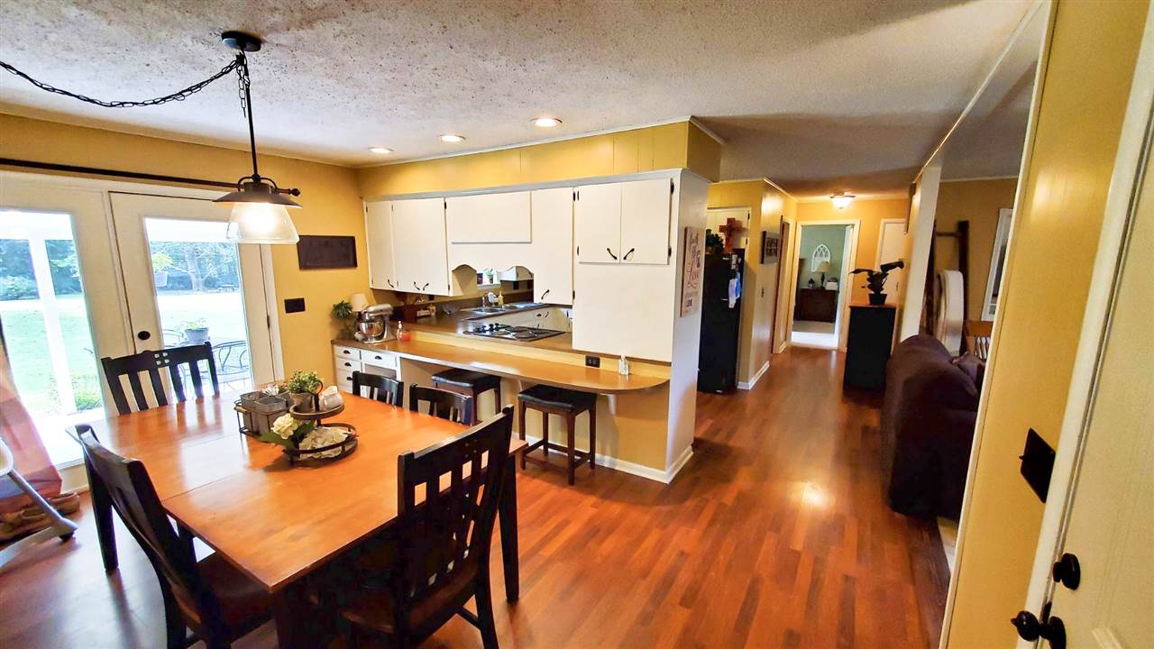 Metes & Bounds - Residential