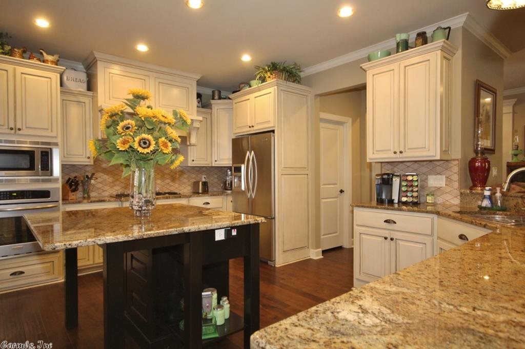 THE VILLAGES OF WELLINGTON - Residential