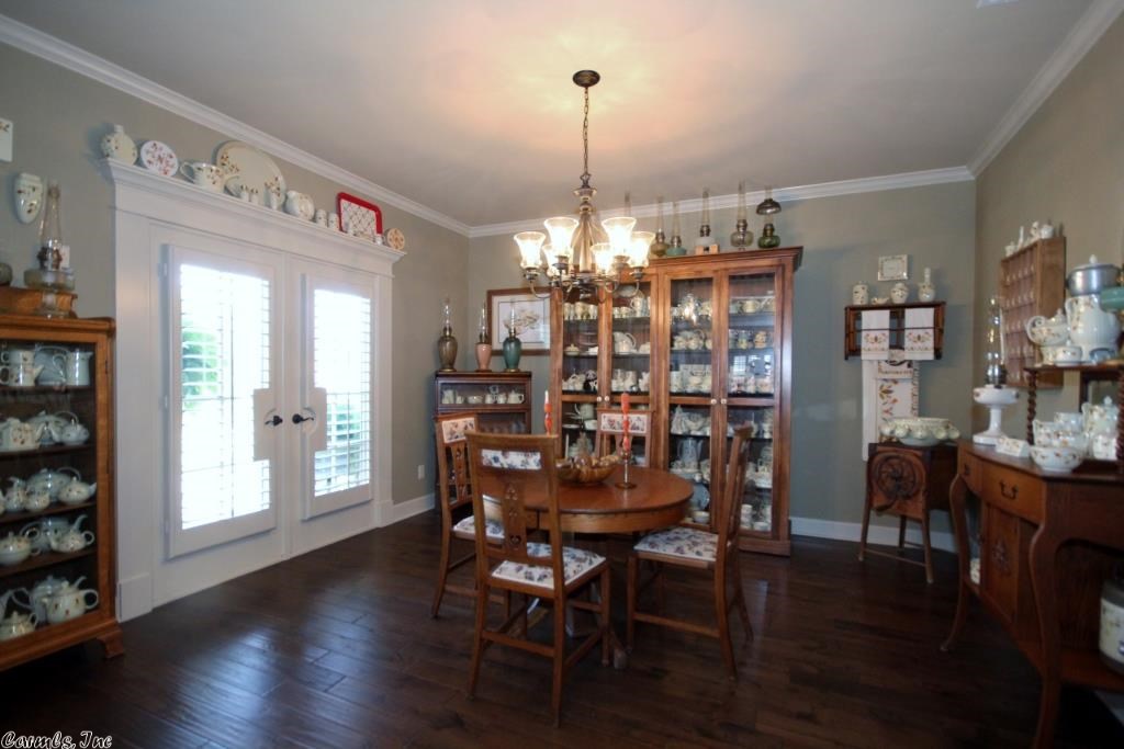 THE VILLAGES OF WELLINGTON - Residential