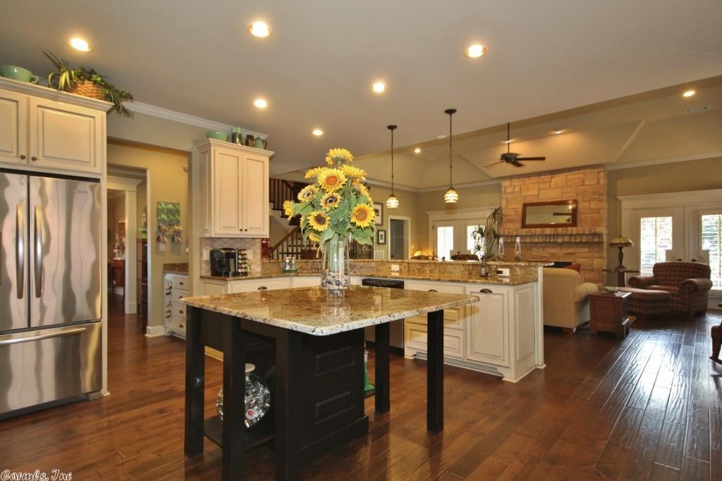 THE VILLAGES OF WELLINGTON - Residential