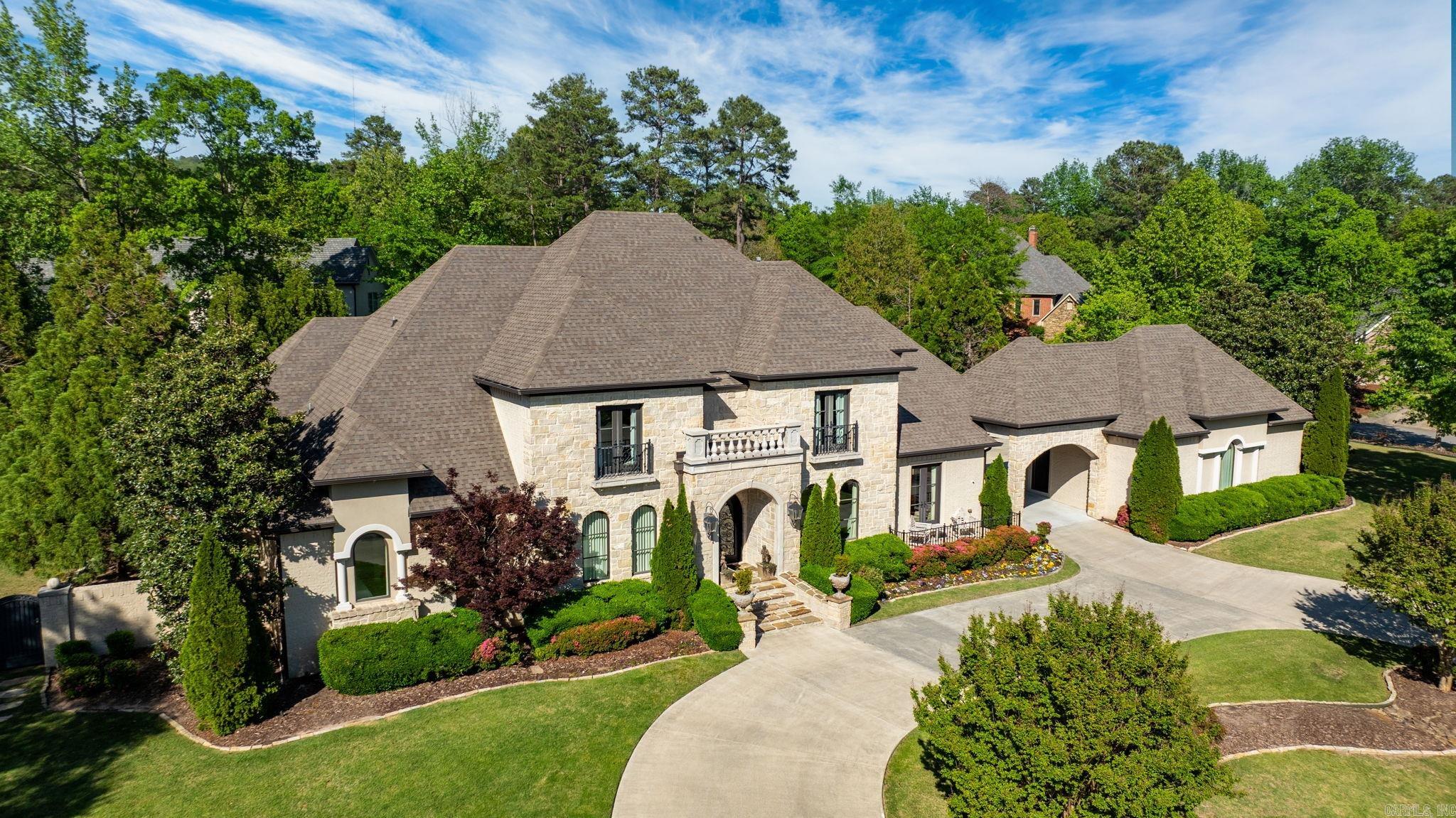 CHENAL VALLEY SOLOGNE CIRCLE - Residential