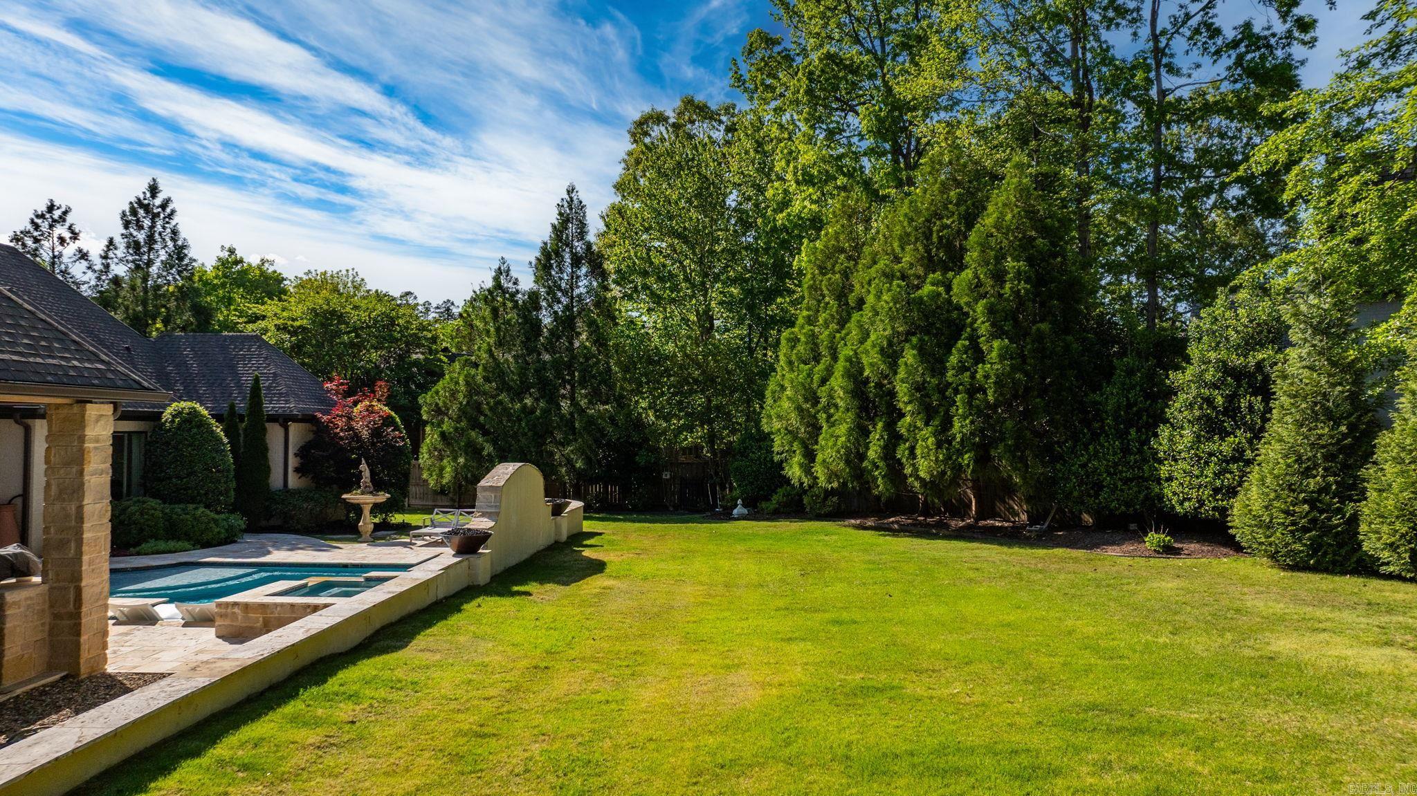 CHENAL VALLEY SOLOGNE CIRCLE - Residential