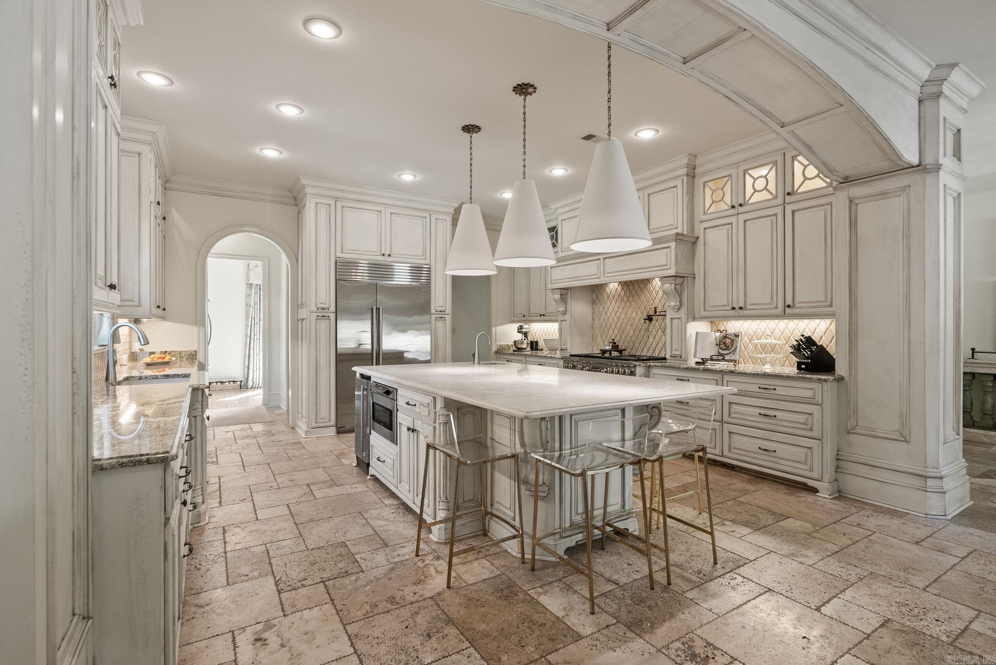 CHENAL VALLEY SOLOGNE CIRCLE - Residential