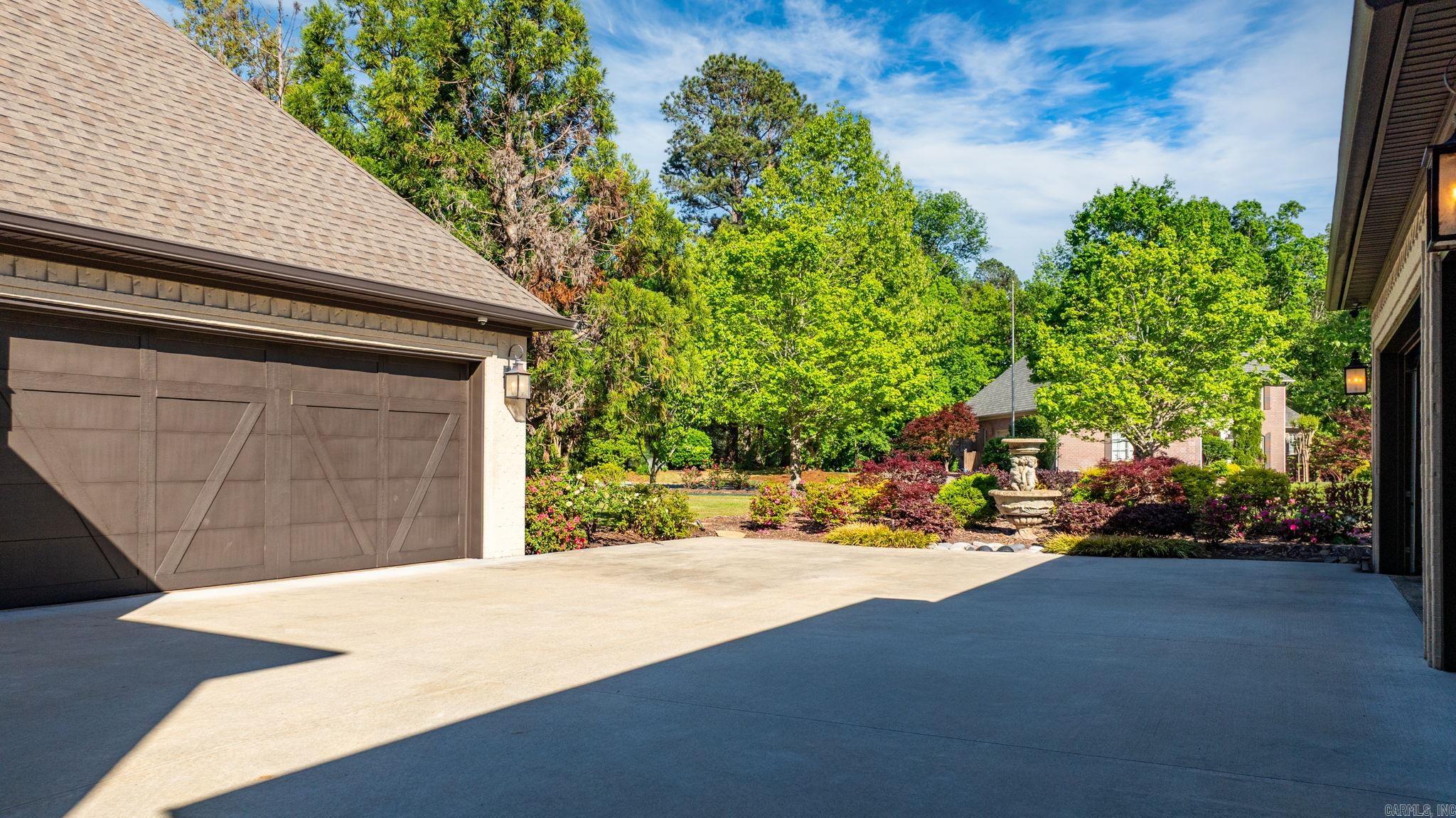 CHENAL VALLEY SOLOGNE CIRCLE - Residential