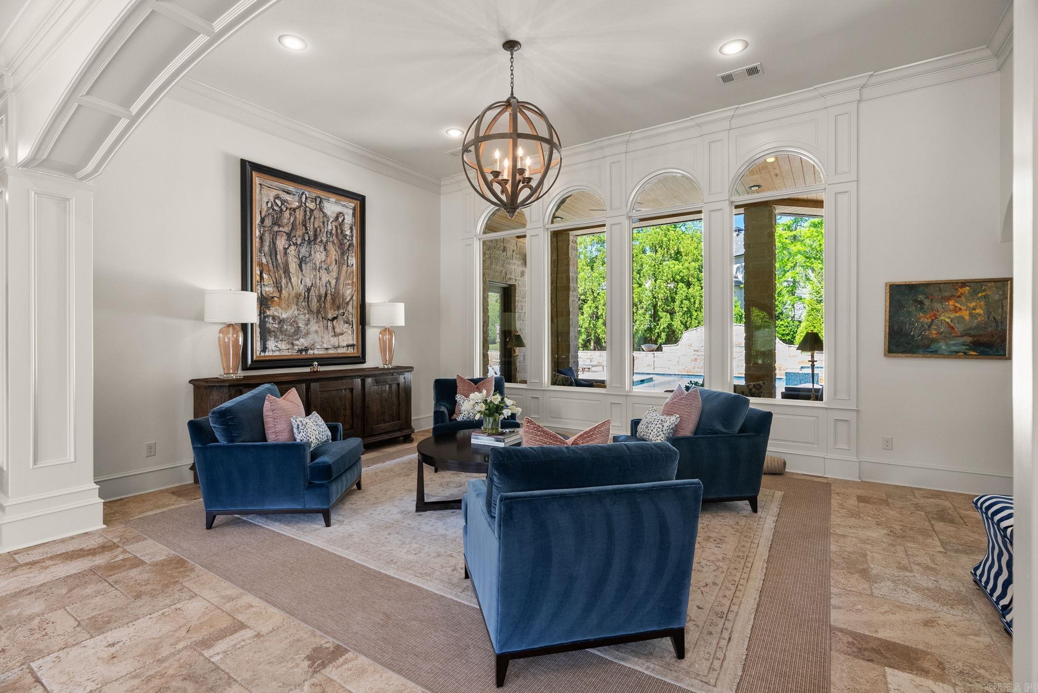 CHENAL VALLEY SOLOGNE CIRCLE - Residential