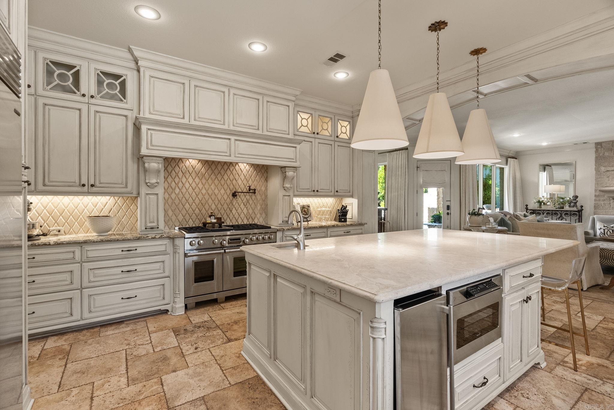 CHENAL VALLEY SOLOGNE CIRCLE - Residential