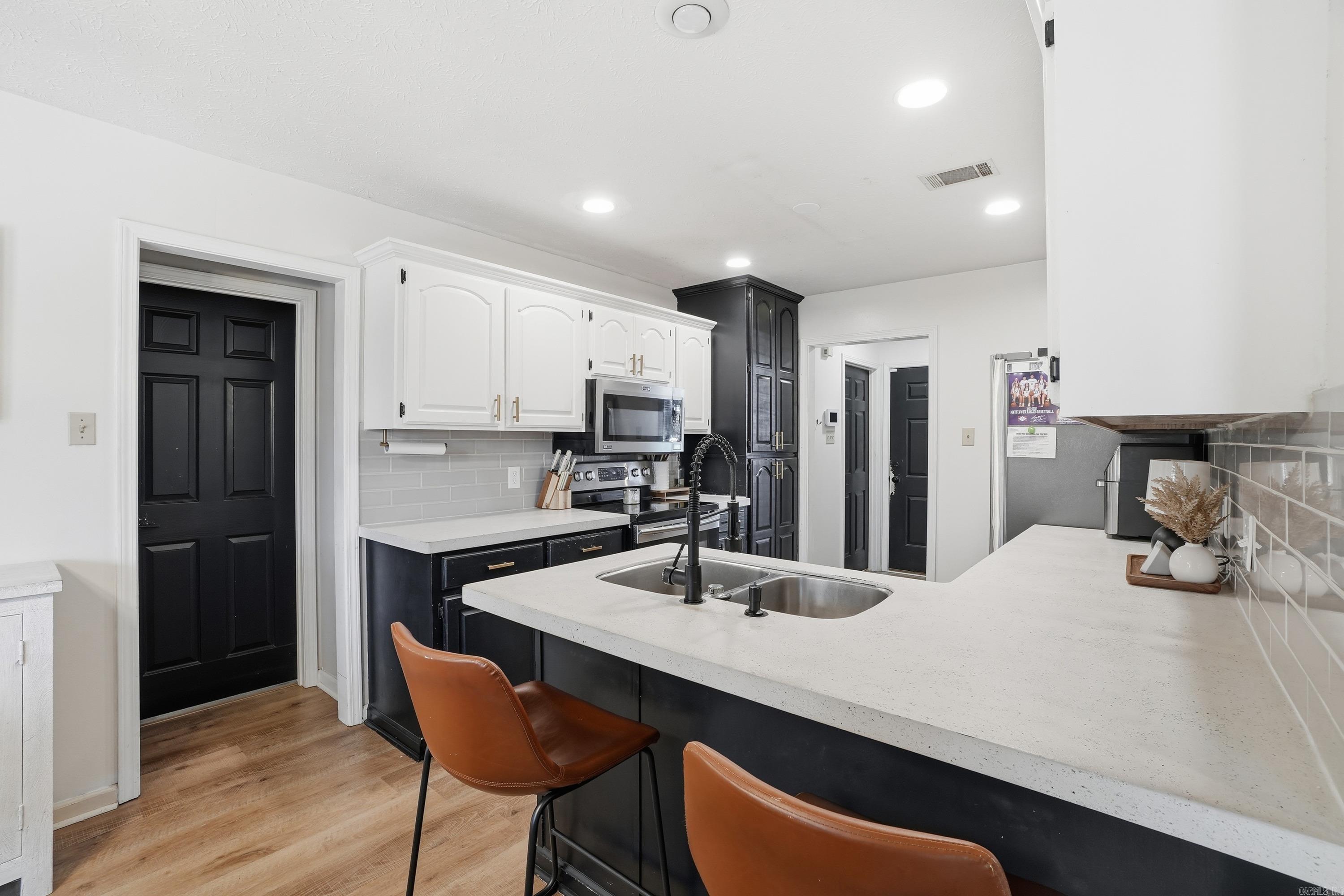 PLEASANT VALLEY - Residential