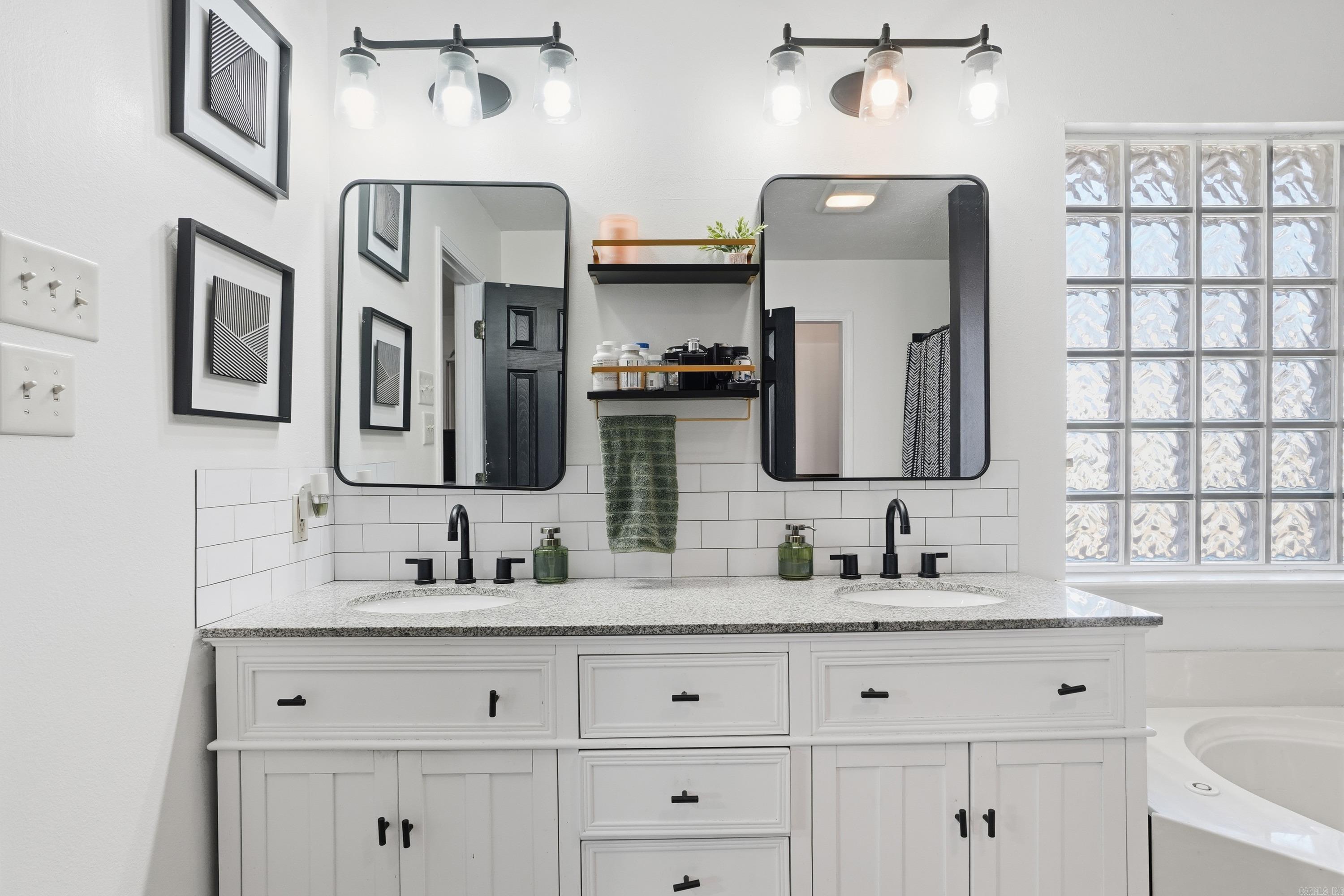 PLEASANT VALLEY - Residential