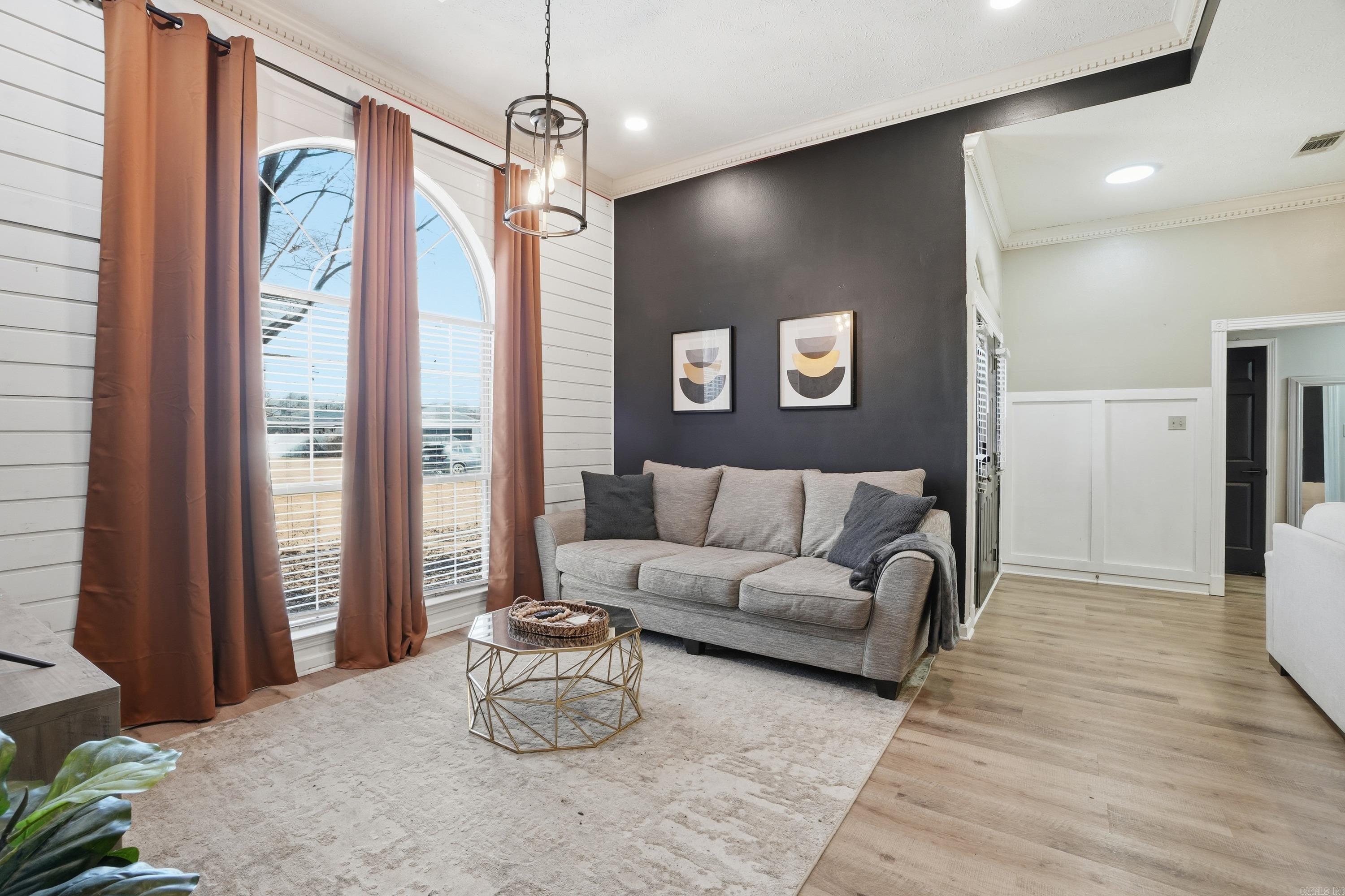 PLEASANT VALLEY - Residential