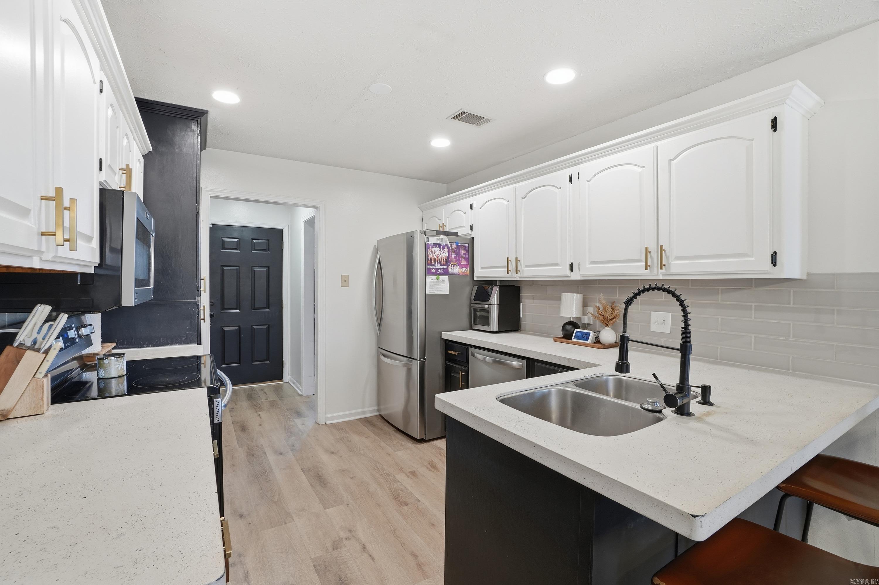 PLEASANT VALLEY - Residential