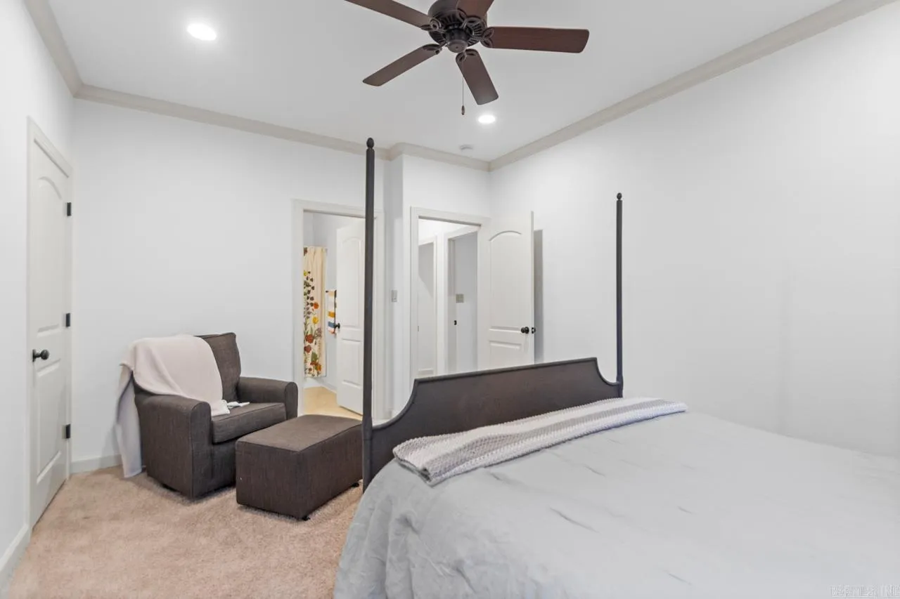 Little Rock, Arkansas 72211, United States, 4 Bedrooms Bedrooms, ,4 BathroomsBathrooms,Residential,Active,138692