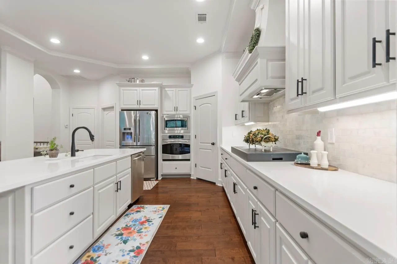 Little Rock, Arkansas 72211, United States, 4 Bedrooms Bedrooms, ,4 BathroomsBathrooms,Residential,Active,138692