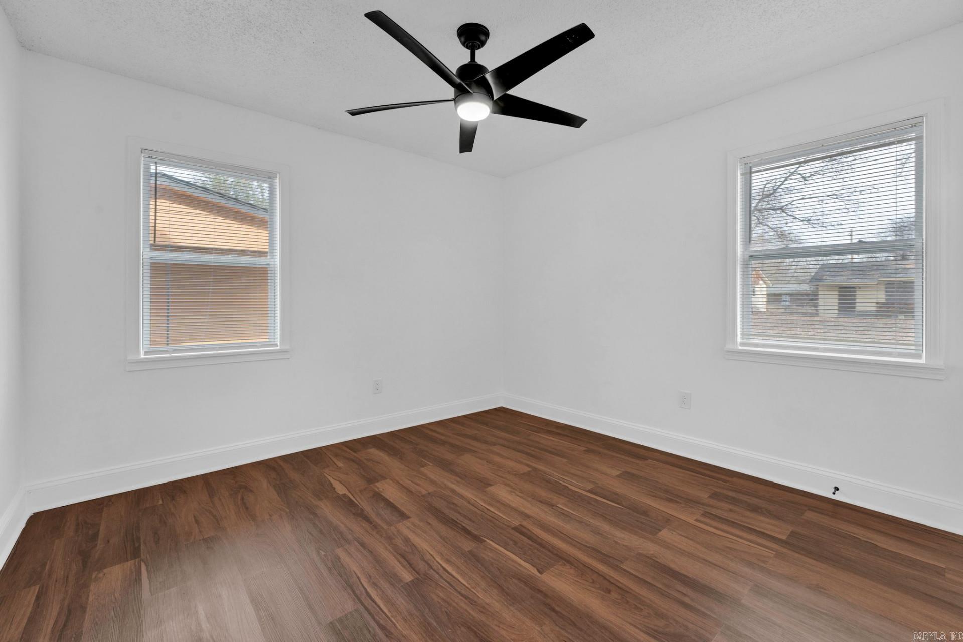 Holiday Gardens - Residential