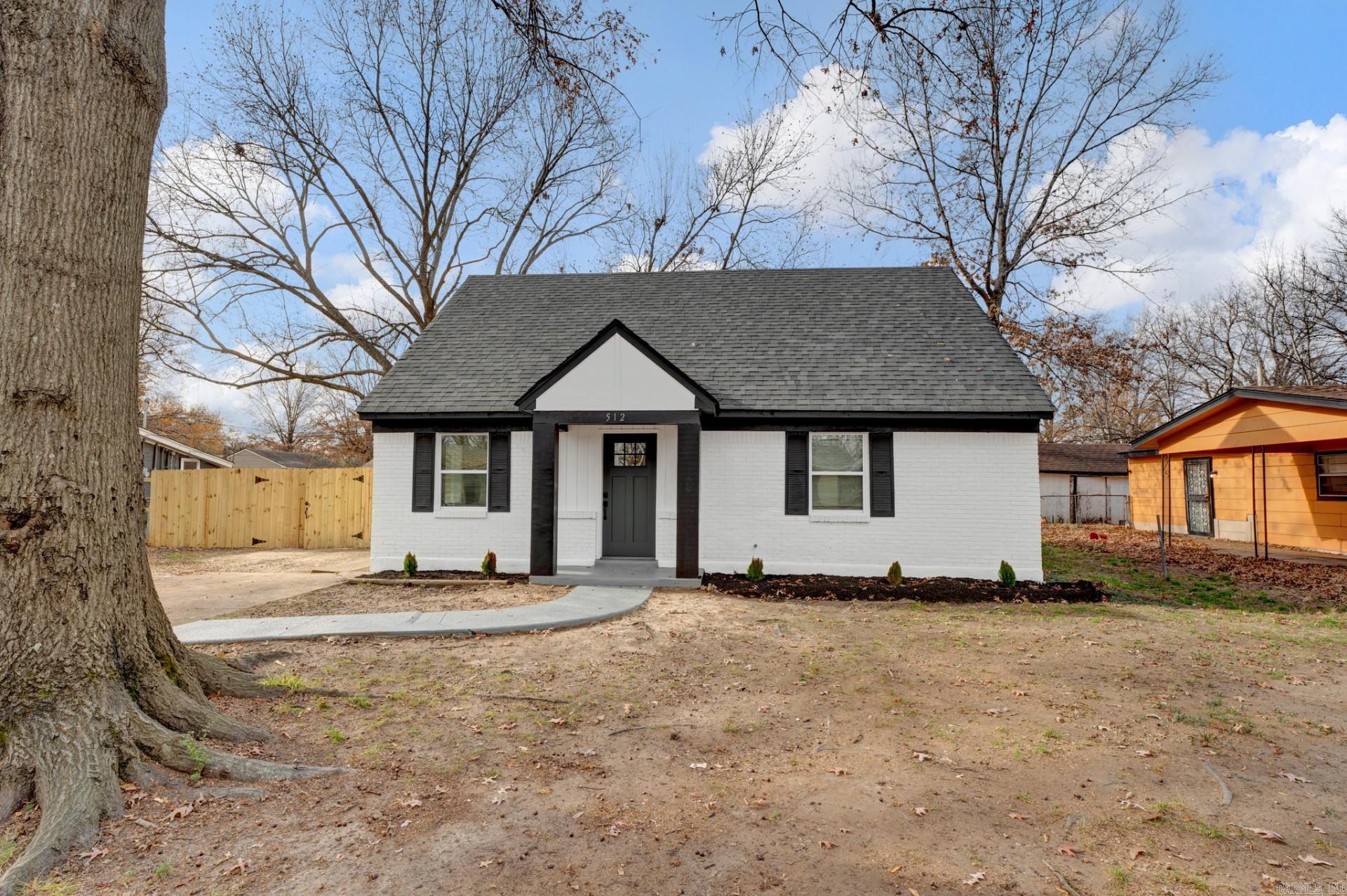 Holiday Gardens - Residential