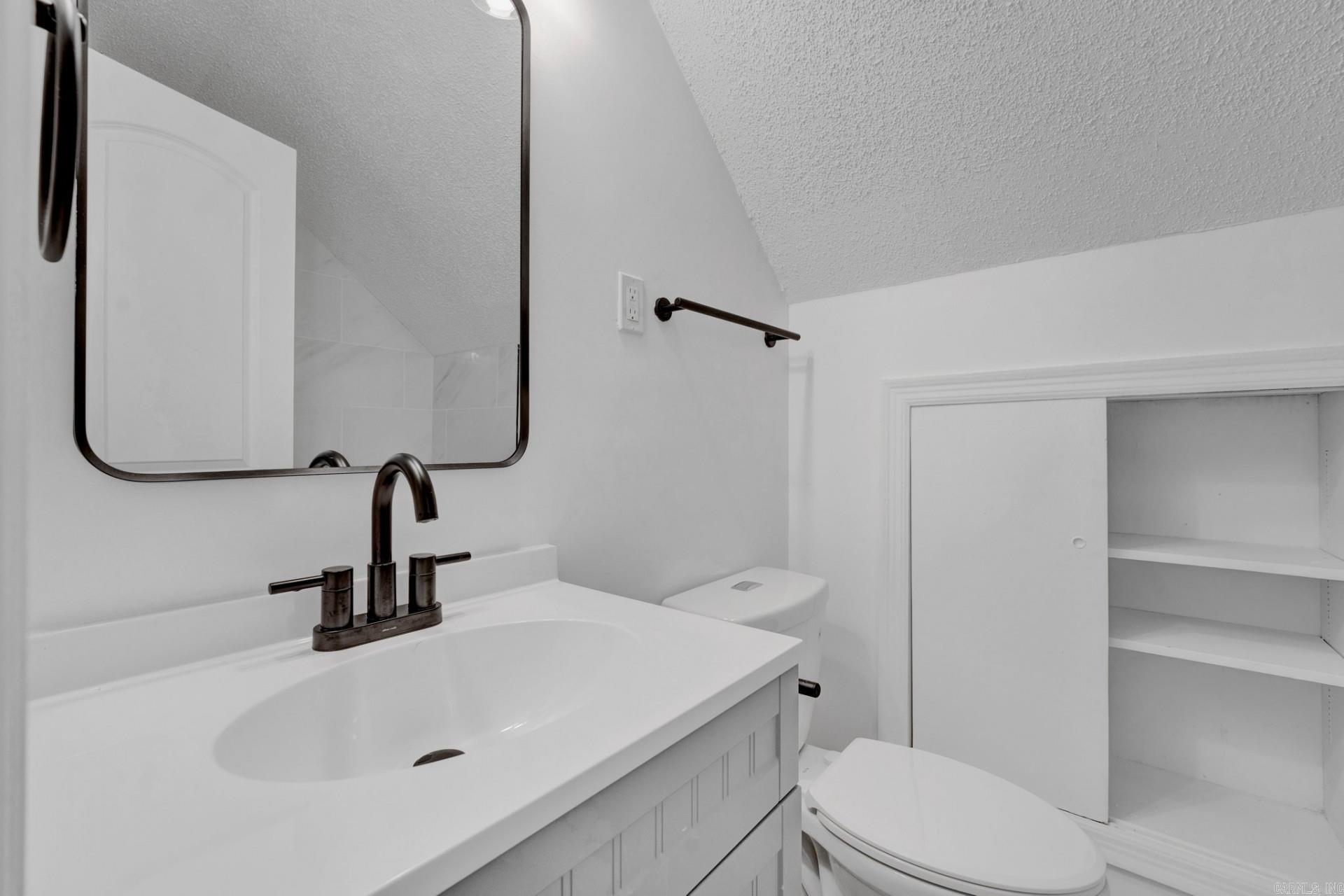 Holiday Gardens - Residential