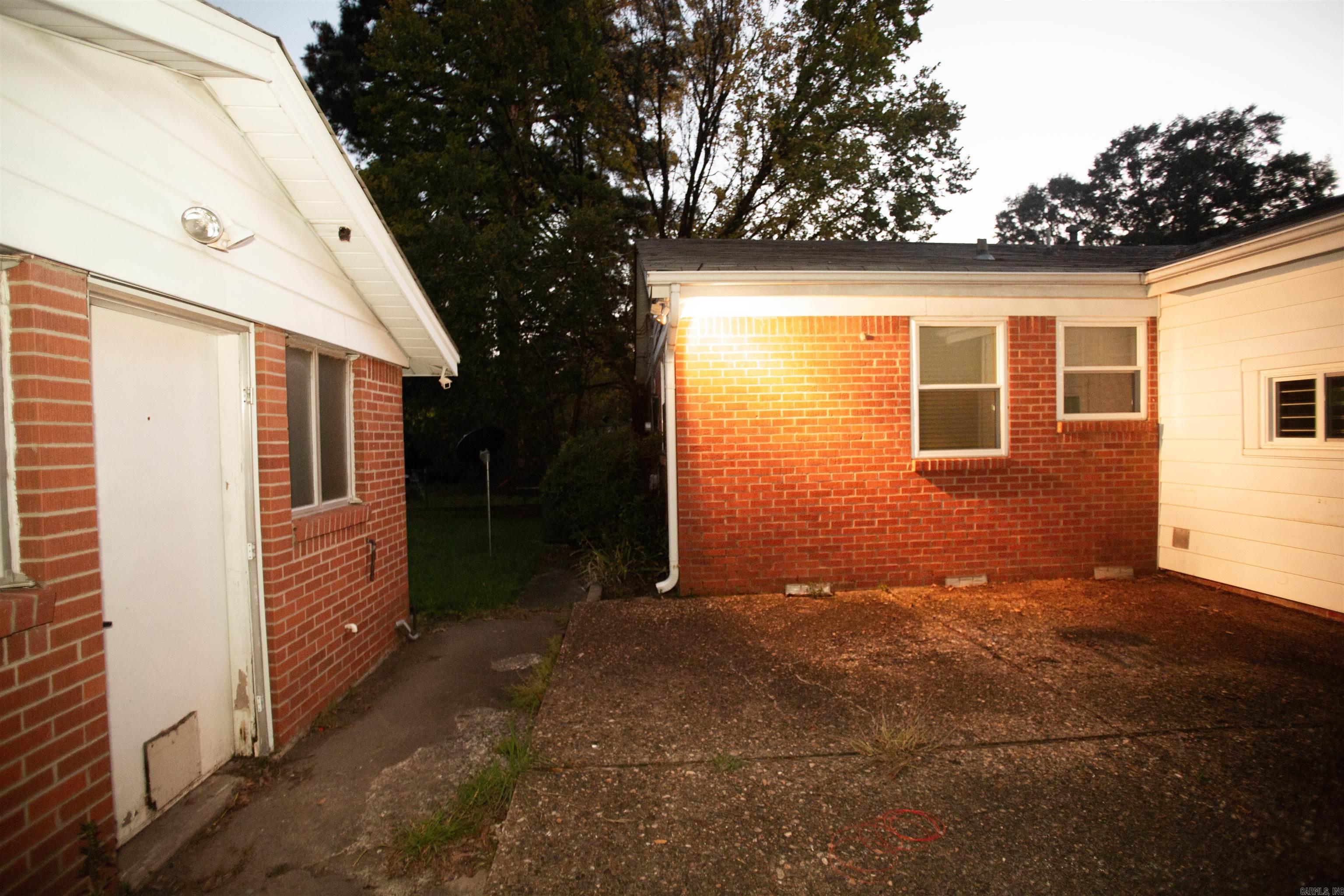 College Terrace - Residential Lease