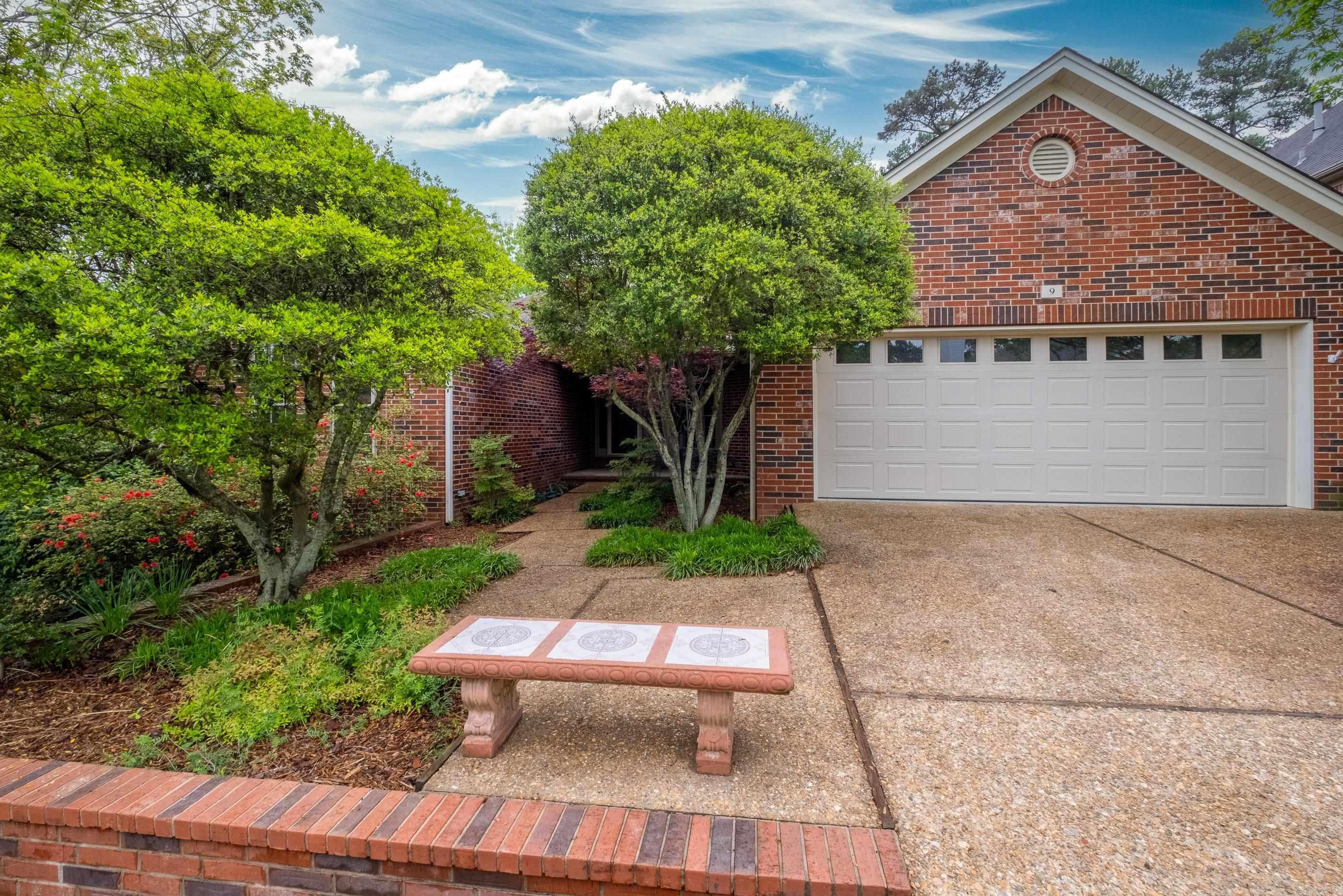 CHENAL VALLEY DUQUESNE COMMUNITY - Residential