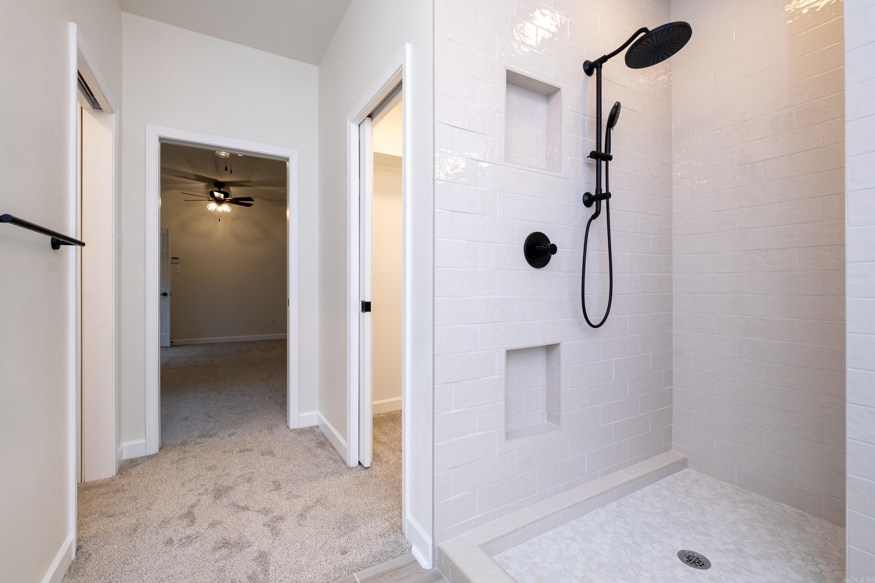 CHENAL VALLEY DUQUESNE COMMUNITY - Residential