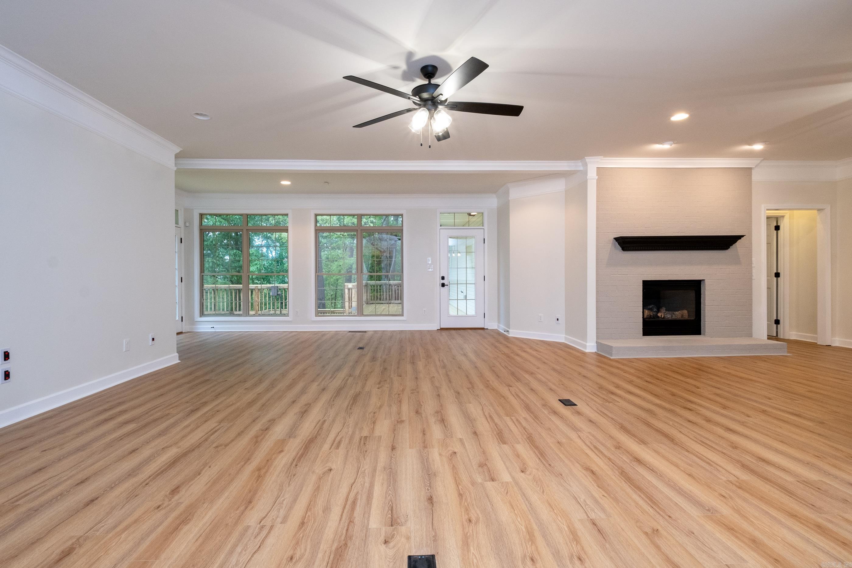 CHENAL VALLEY DUQUESNE COMMUNITY - Residential