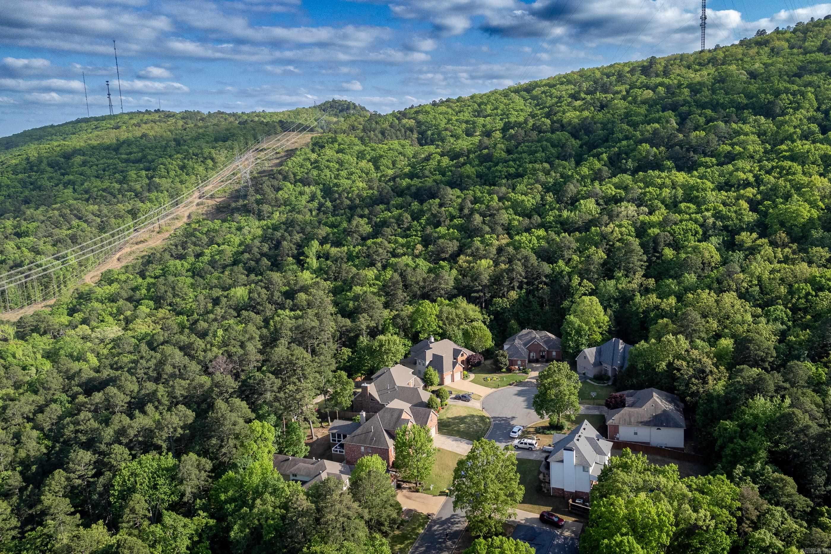 CHENAL VALLEY DUQUESNE COMMUNITY - Residential