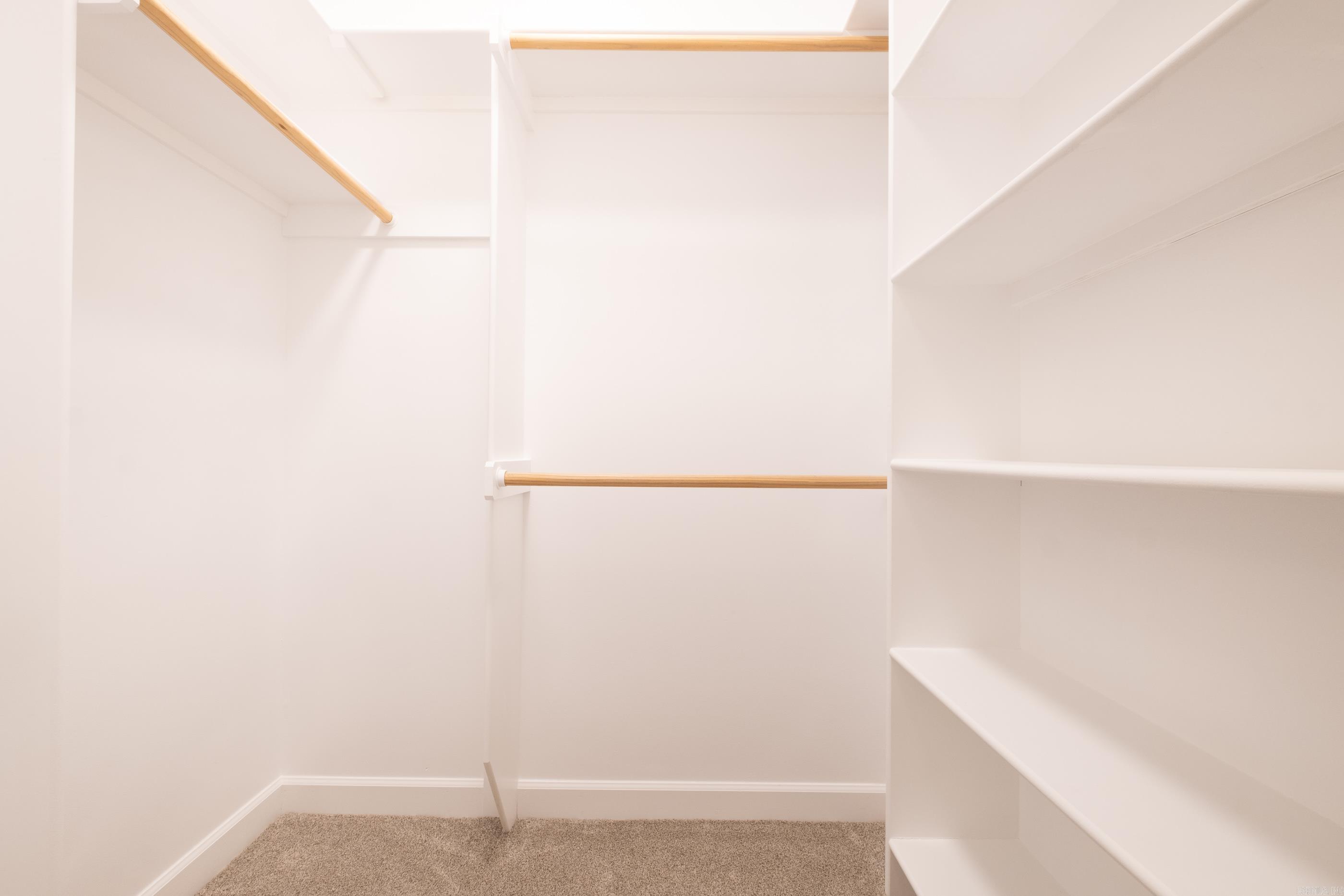 CHENAL VALLEY DUQUESNE COMMUNITY - Residential