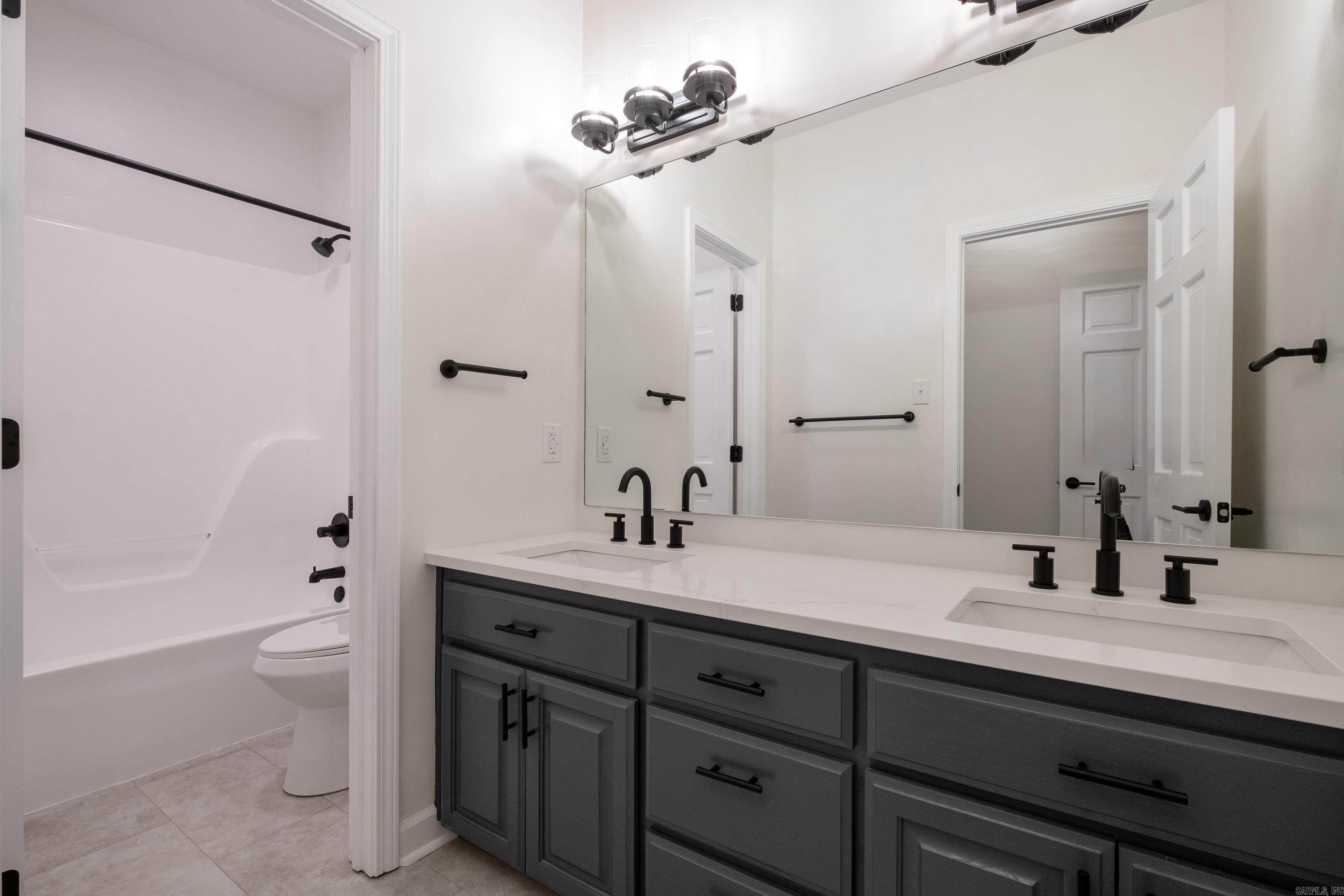 CHENAL VALLEY DUQUESNE COMMUNITY - Residential