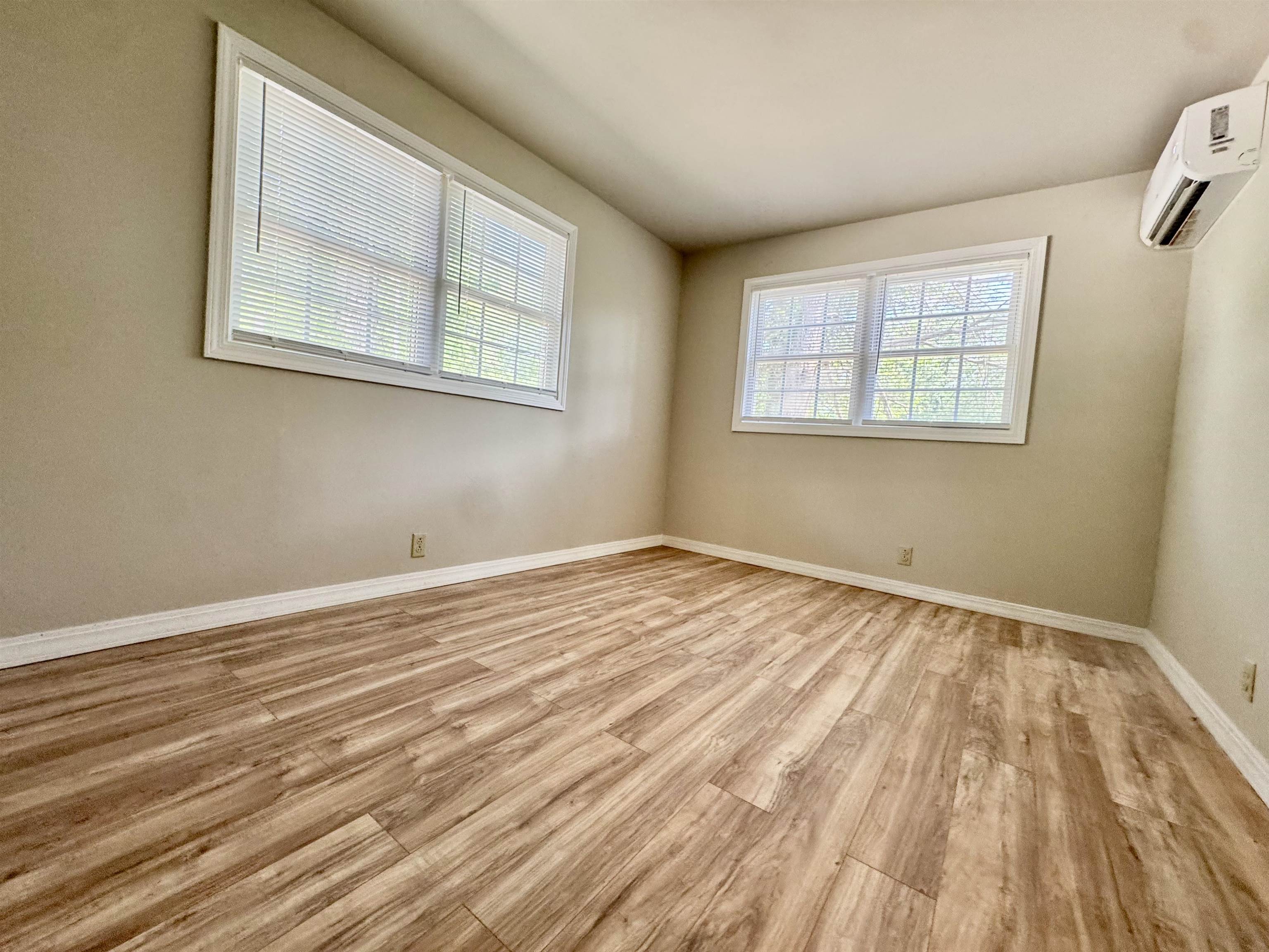 EIGHTH - Residential