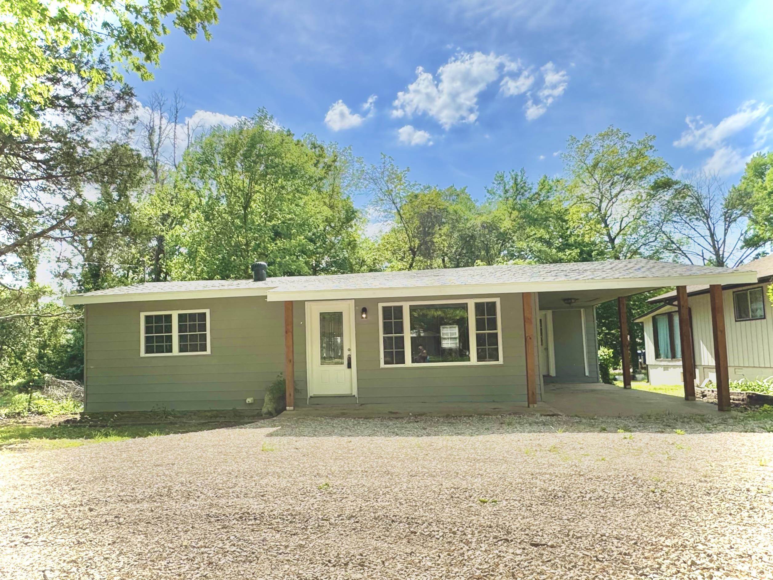 EIGHTH - Residential