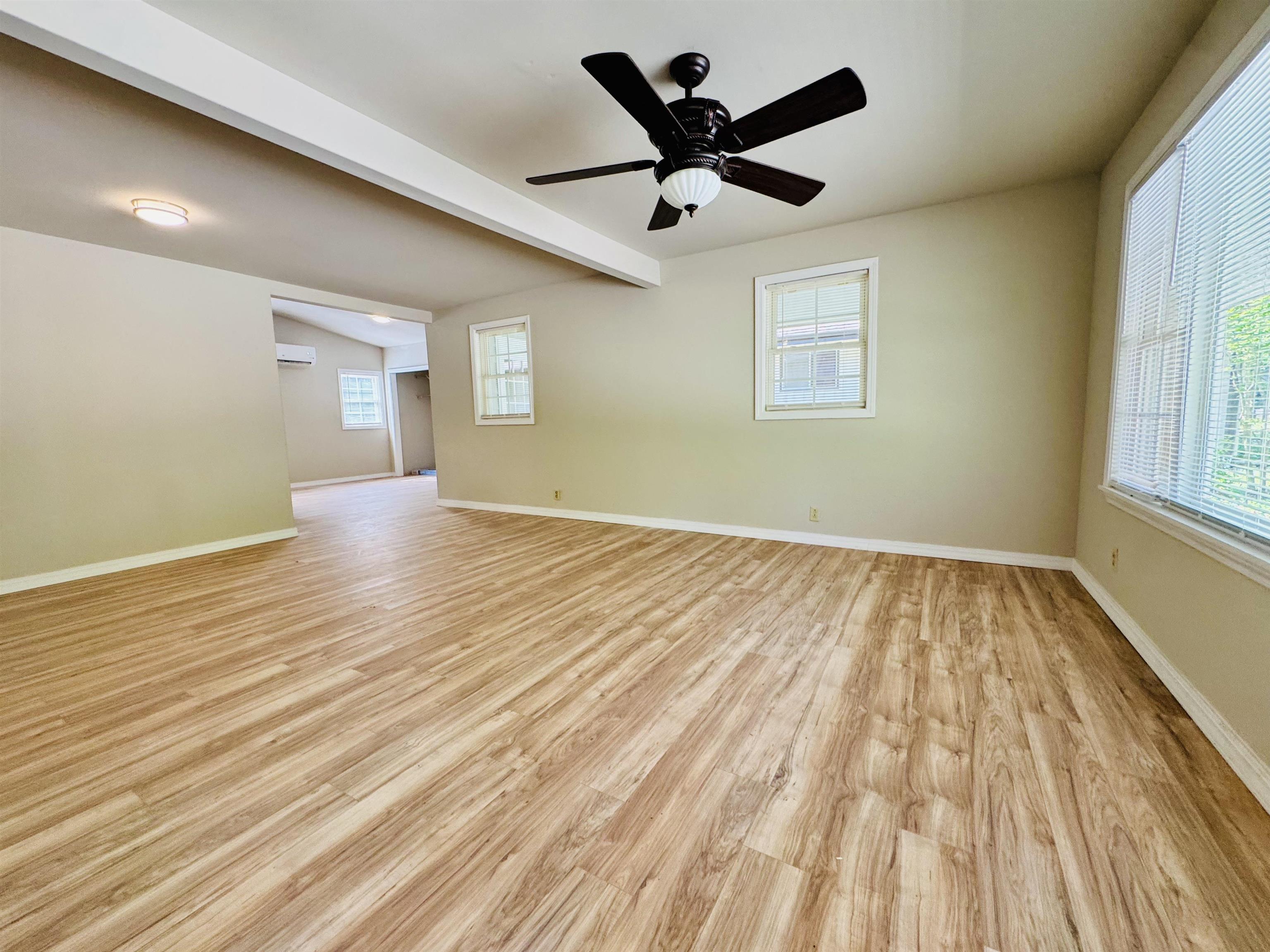 EIGHTH - Residential