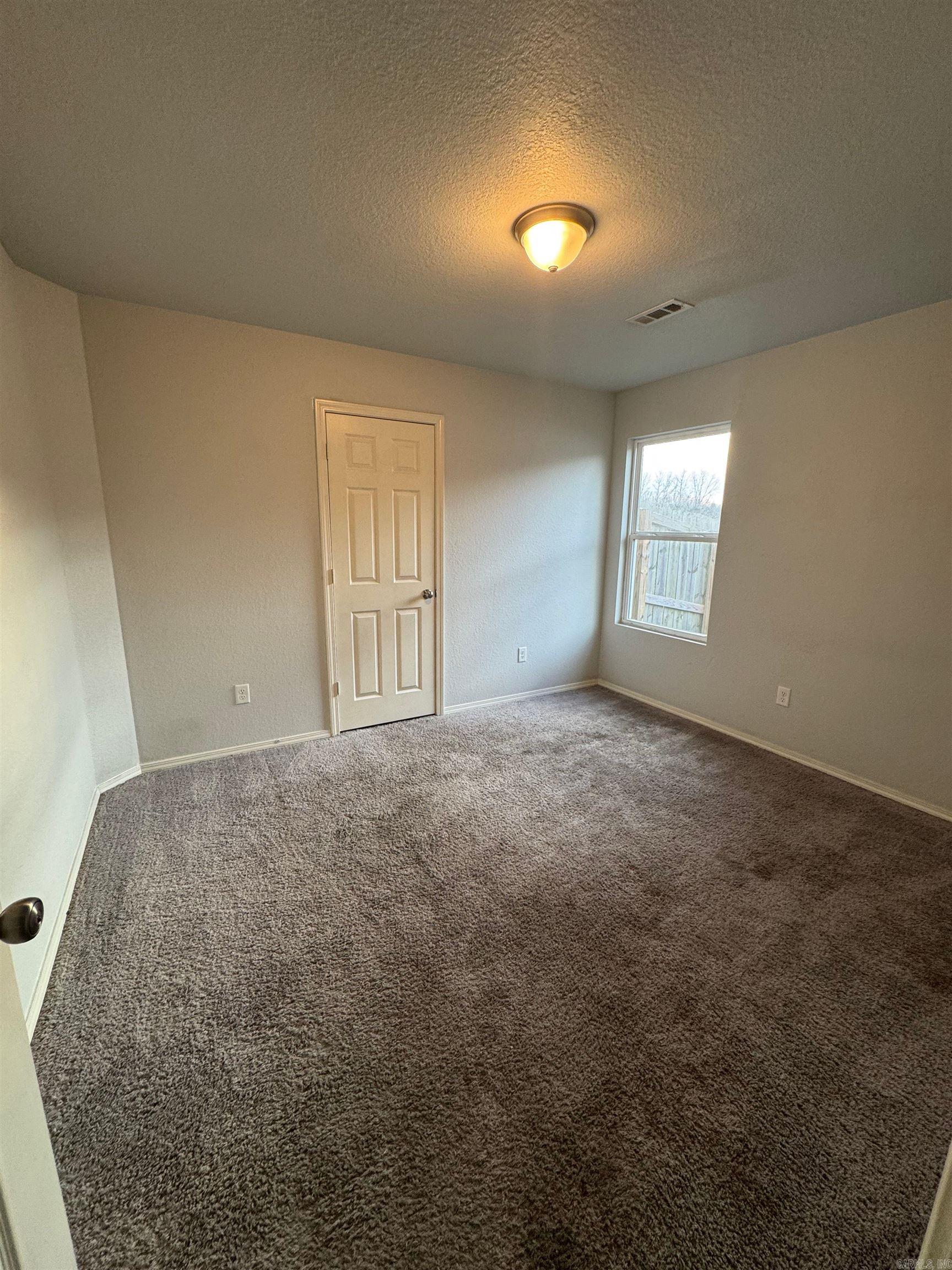 Benjamin Grove - Residential Lease