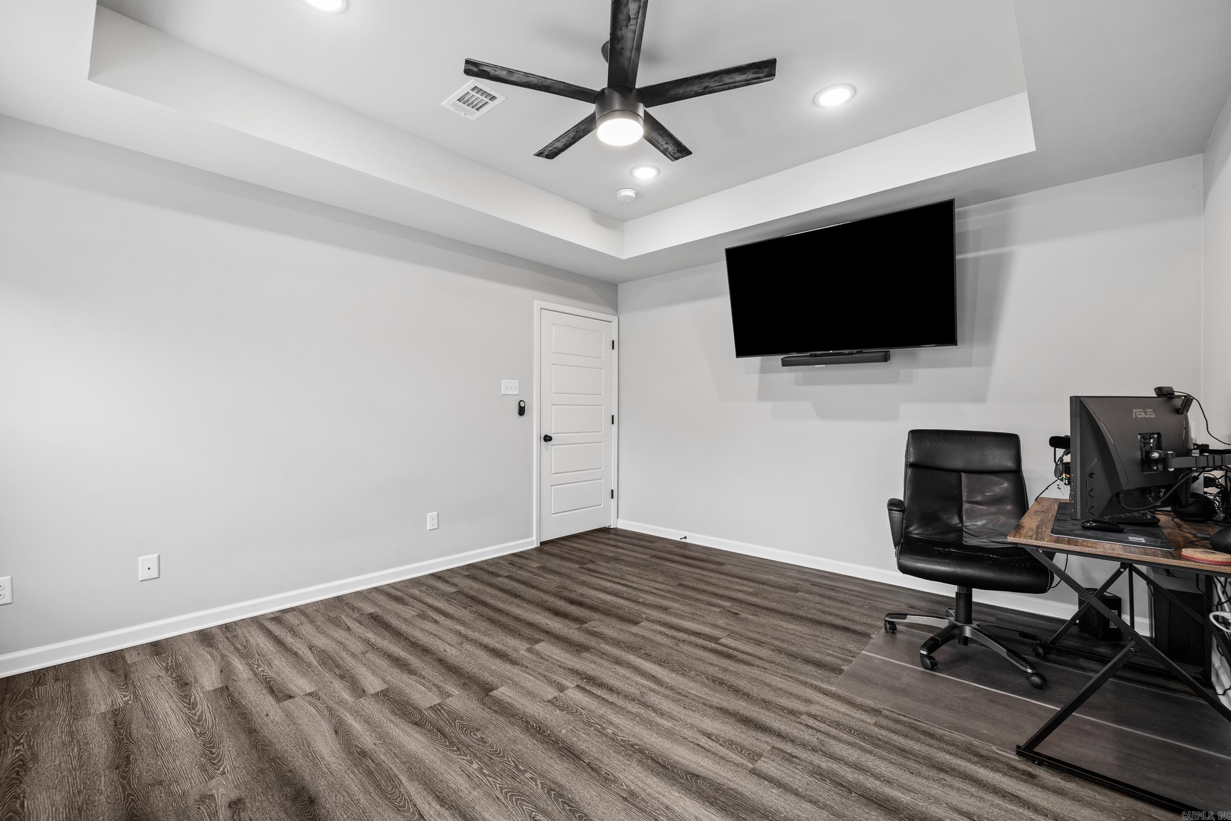 EASTWOOD ACRES - Residential