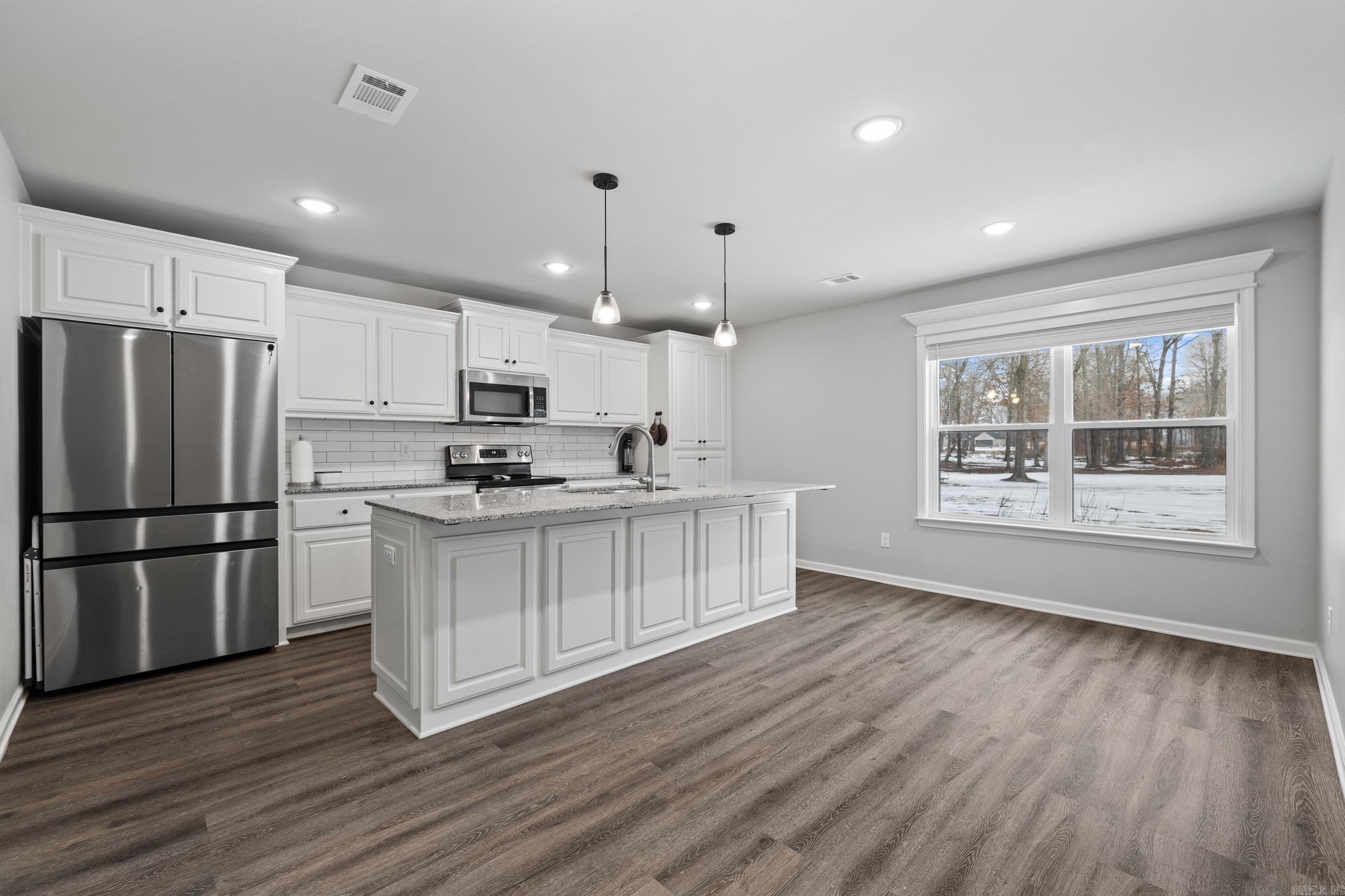 EASTWOOD ACRES - Residential