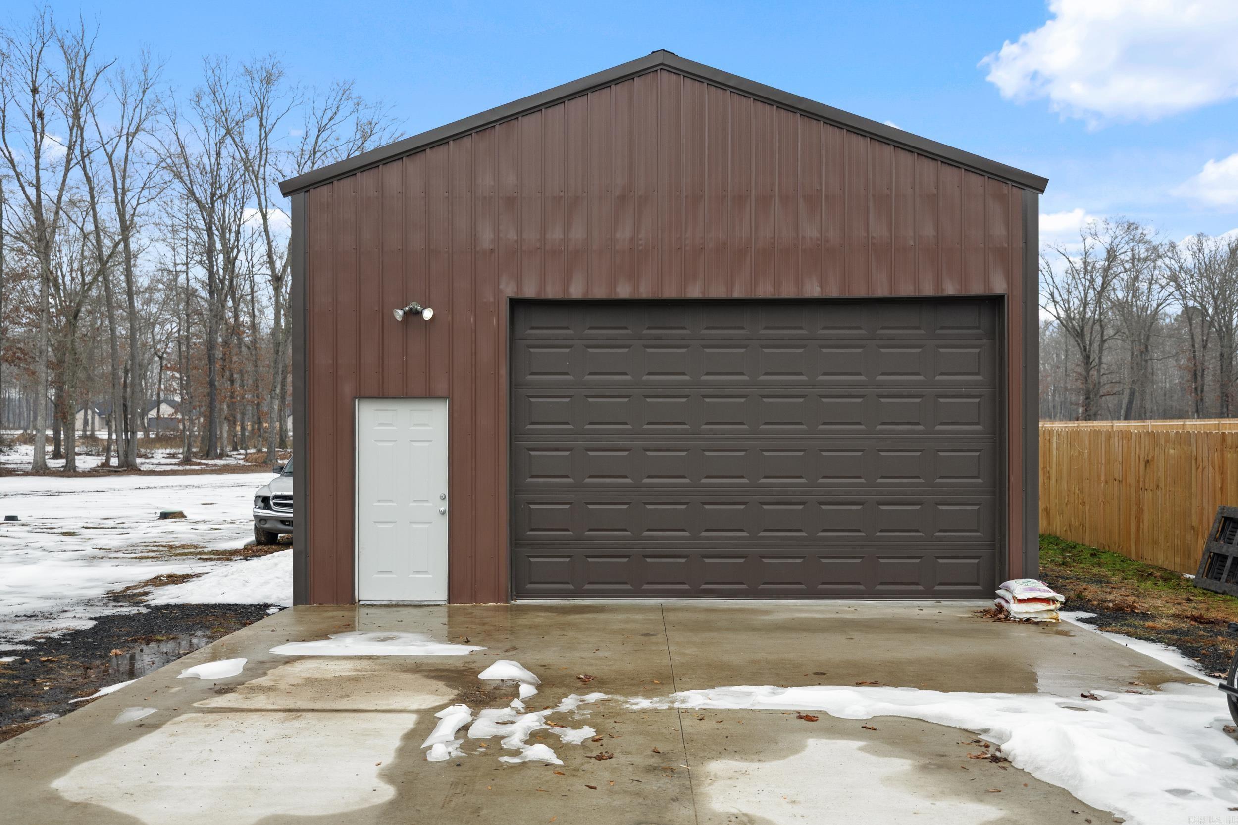 EASTWOOD ACRES - Residential