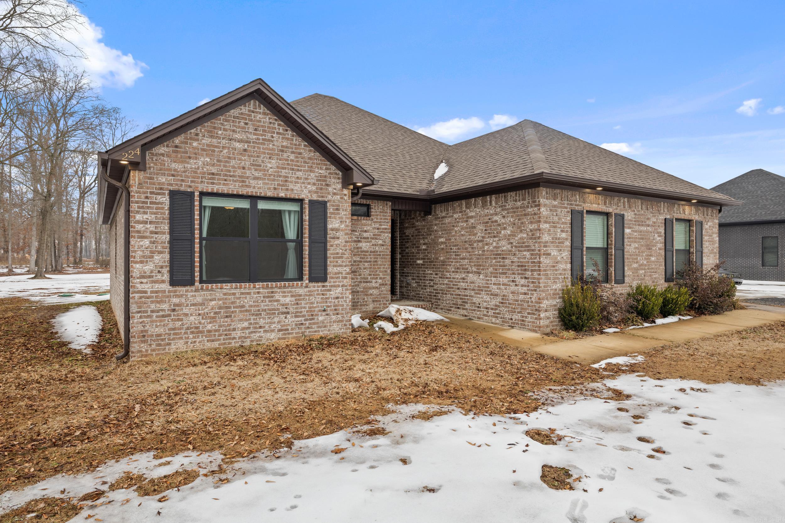 EASTWOOD ACRES - Residential