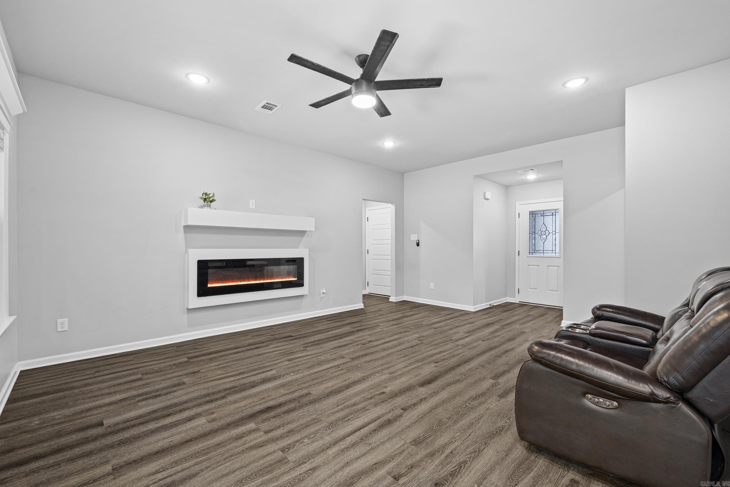 EASTWOOD ACRES - Residential