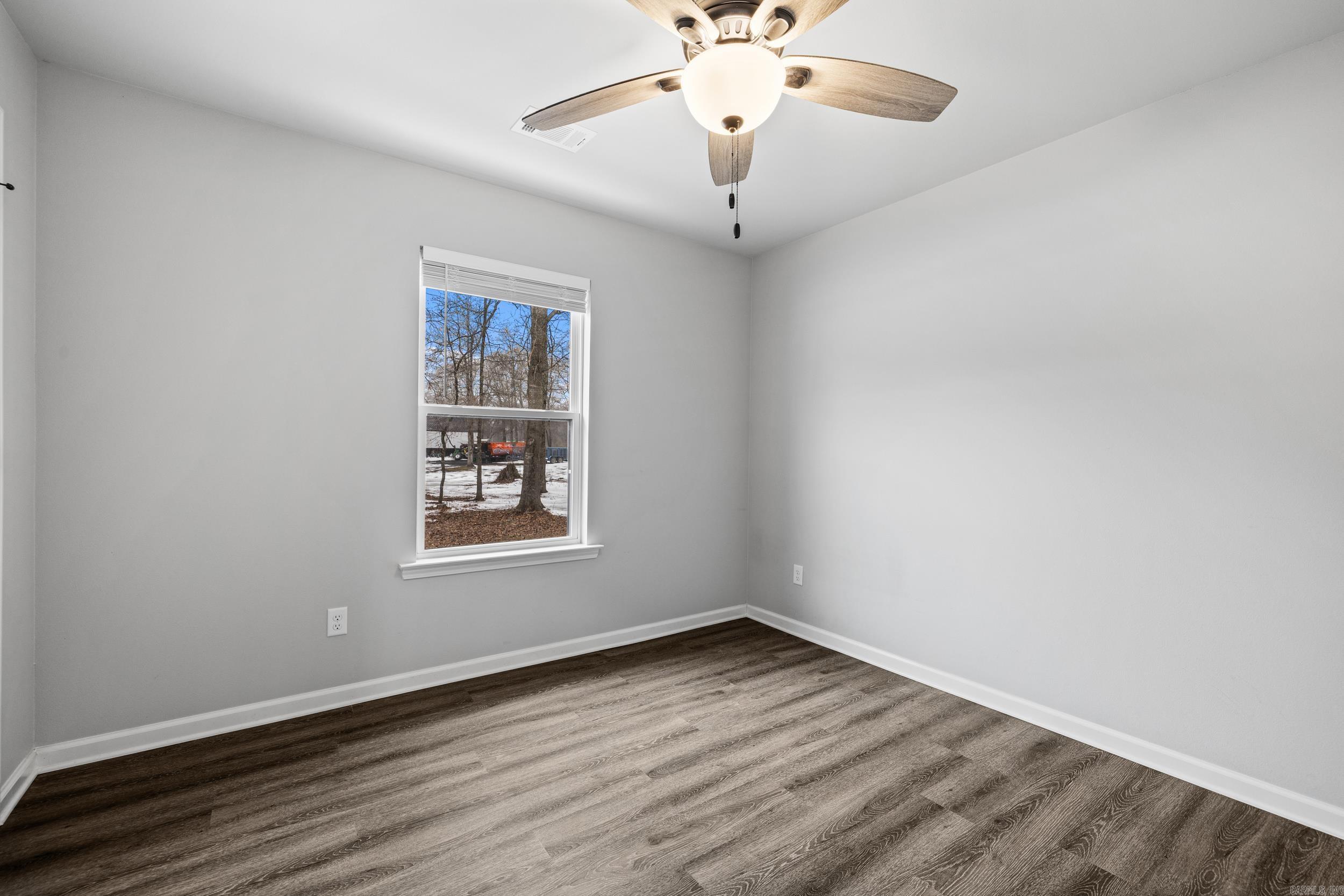 EASTWOOD ACRES - Residential