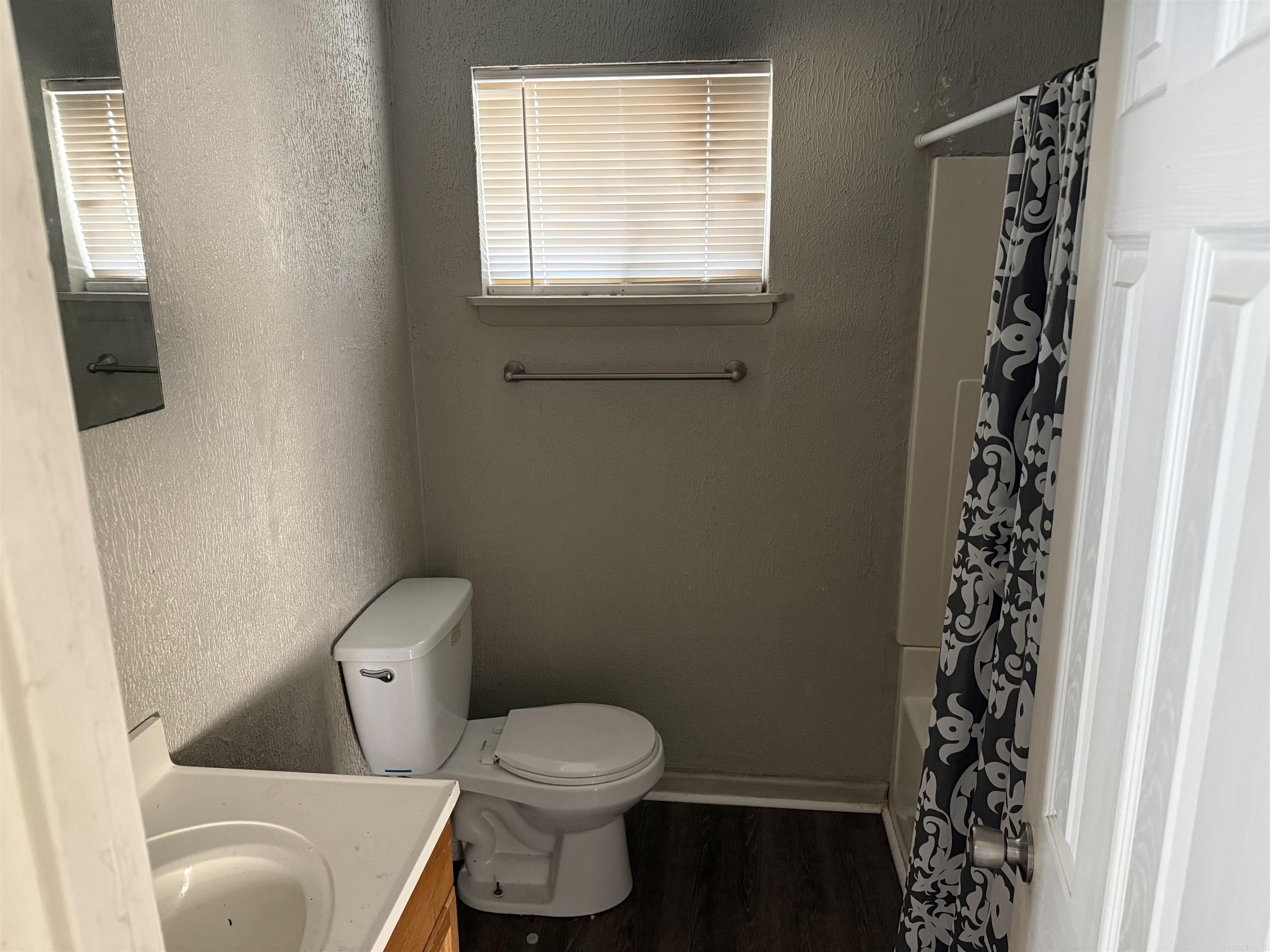 Farmeres 4th - Residential