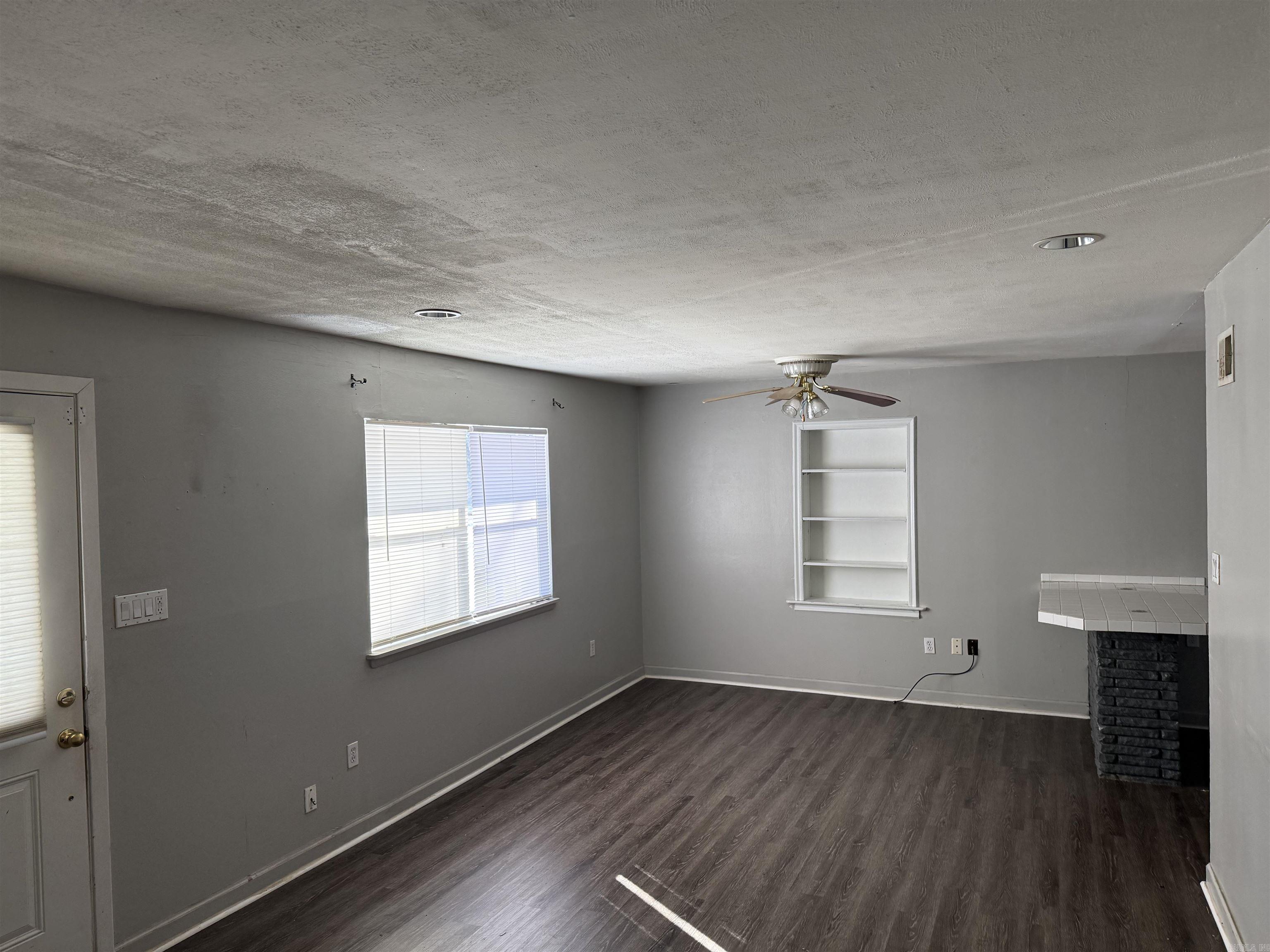 Farmeres 4th - Residential