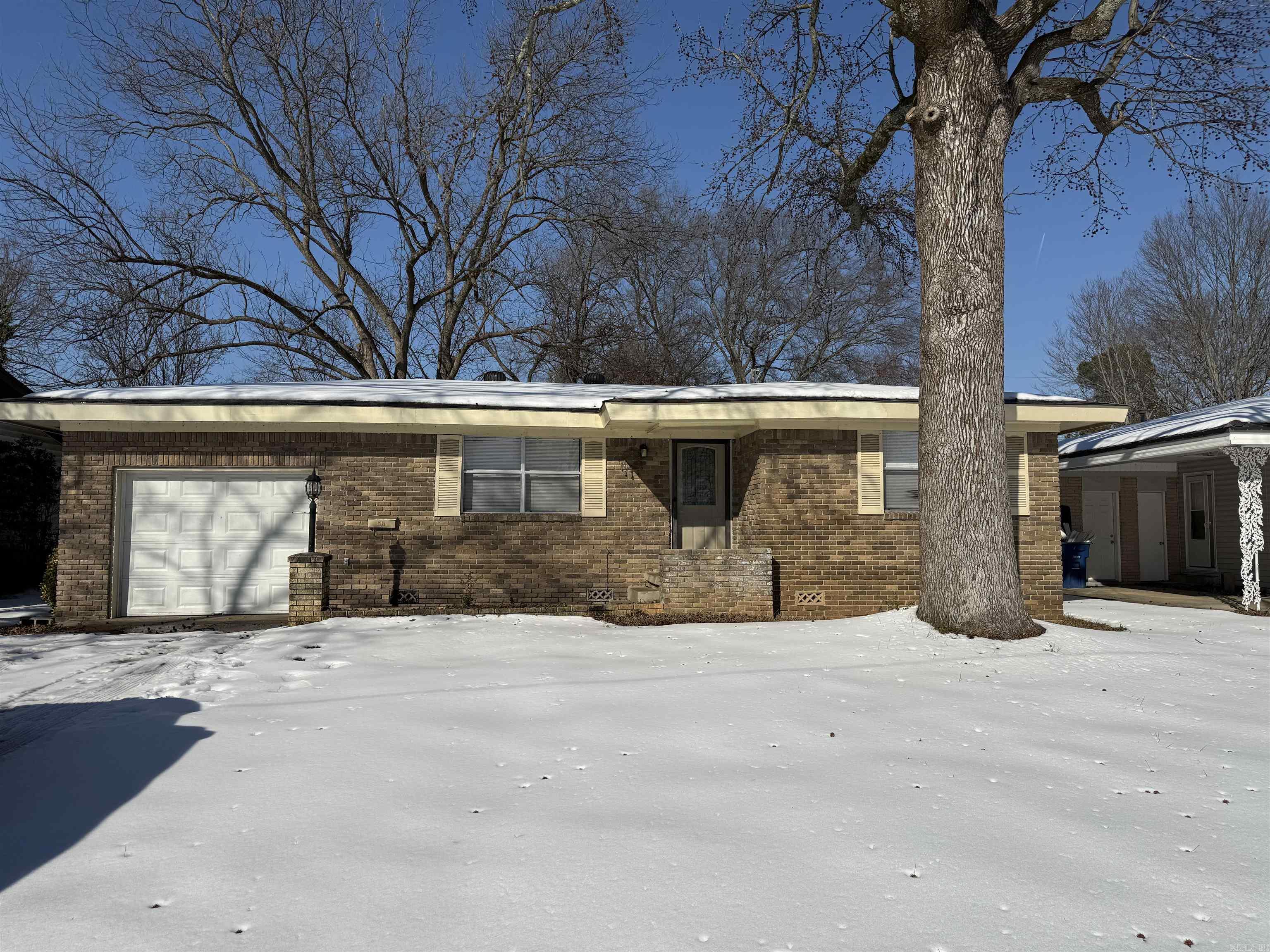 Farmeres 4th - Residential