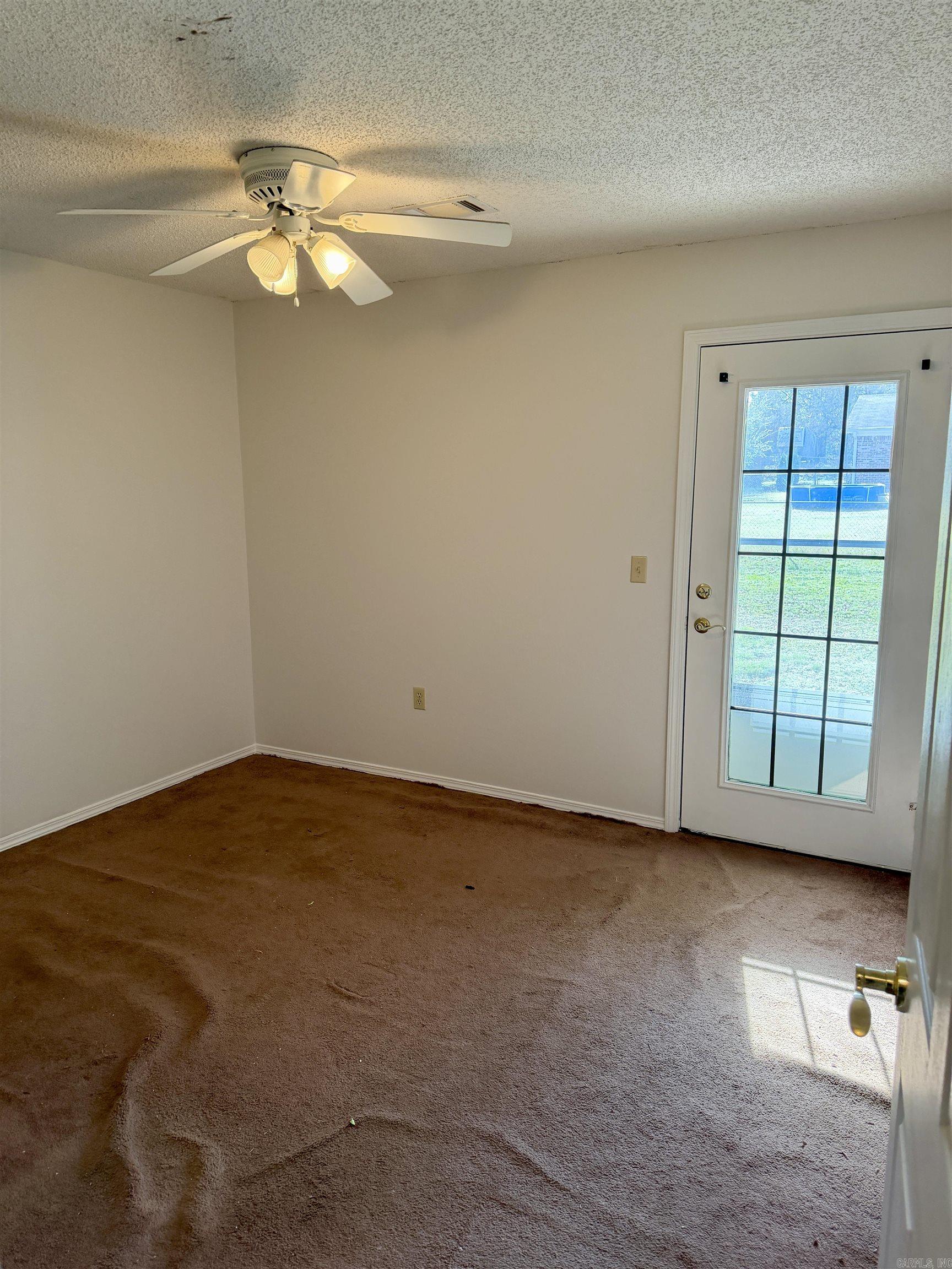 LAKEVIEW VILLAGE - Residential