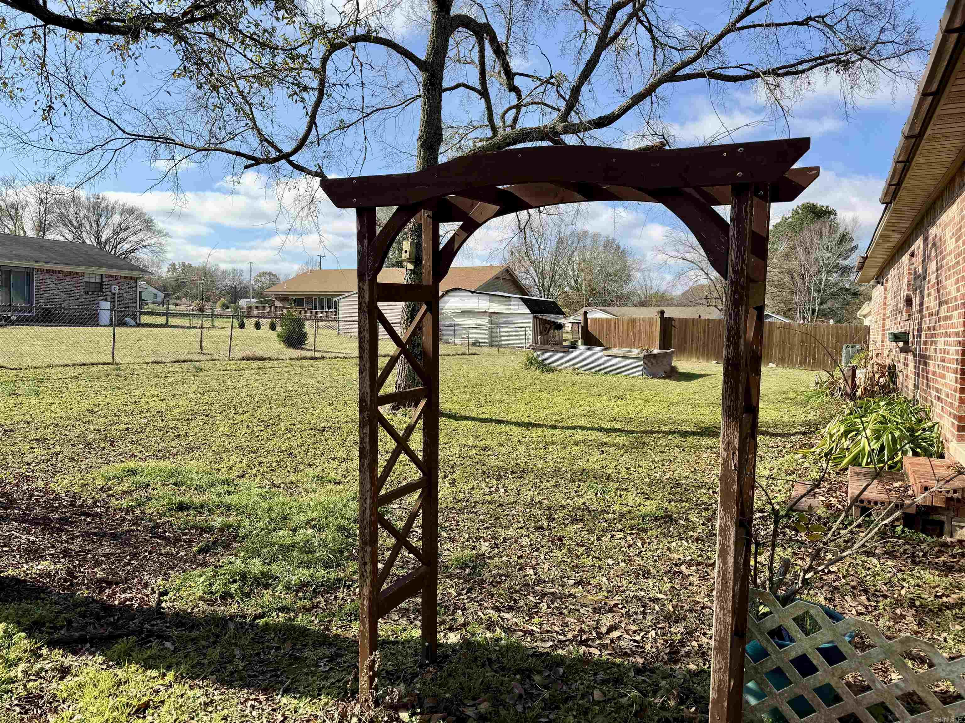 LAKEVIEW VILLAGE - Residential