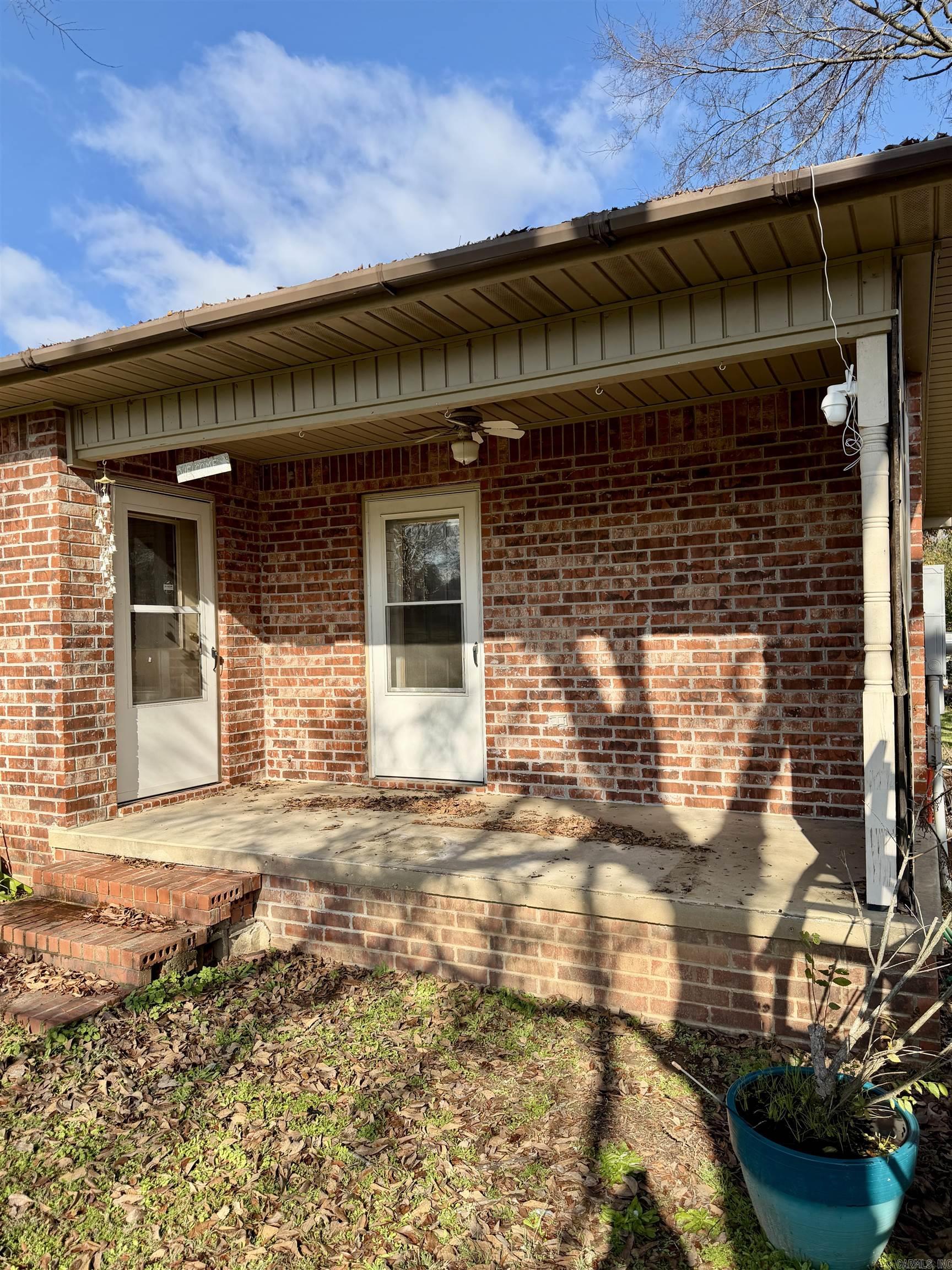 LAKEVIEW VILLAGE - Residential