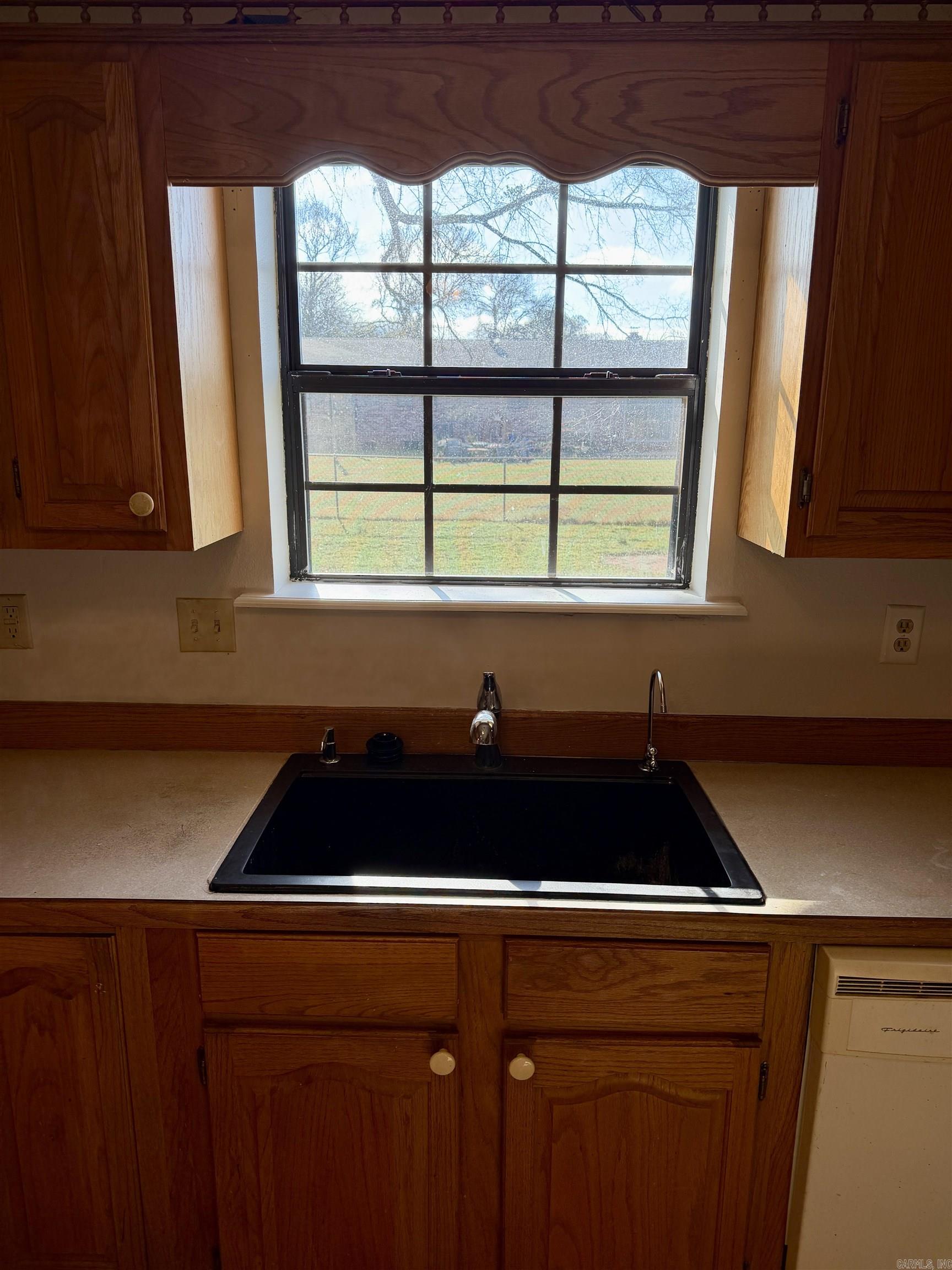 LAKEVIEW VILLAGE - Residential