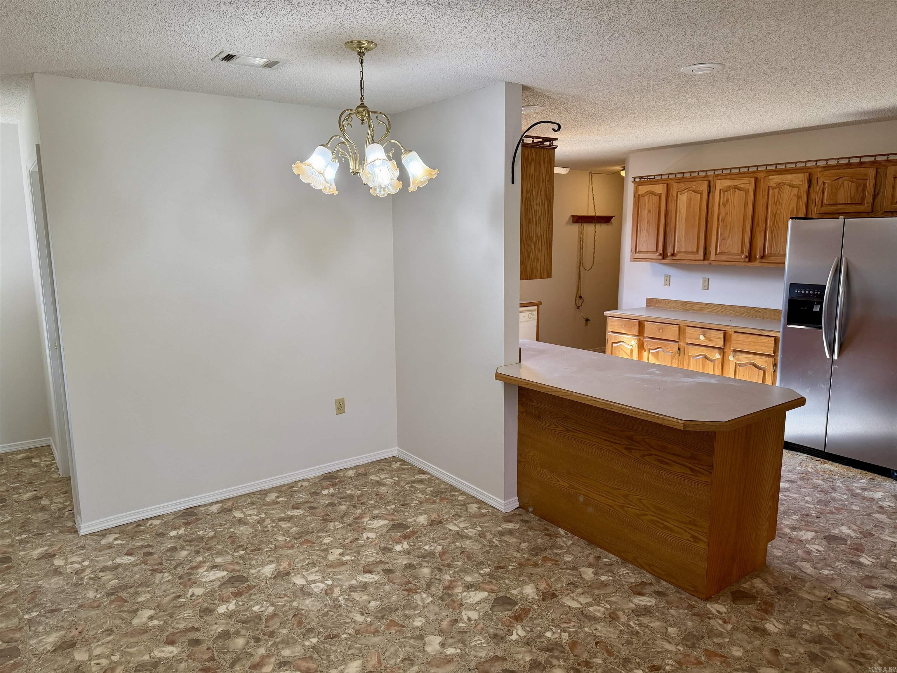 LAKEVIEW VILLAGE - Residential