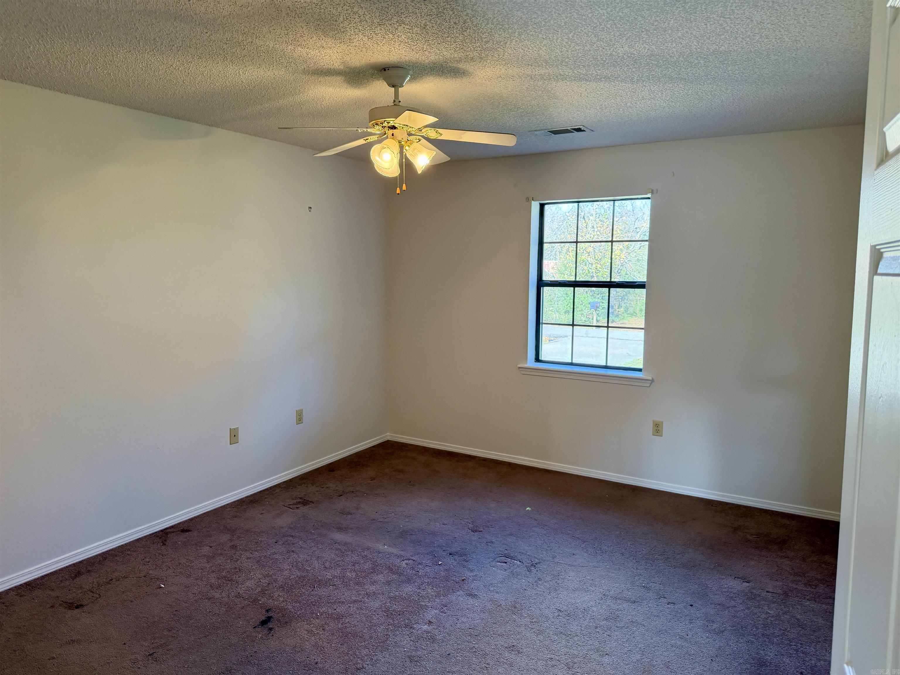 LAKEVIEW VILLAGE - Residential