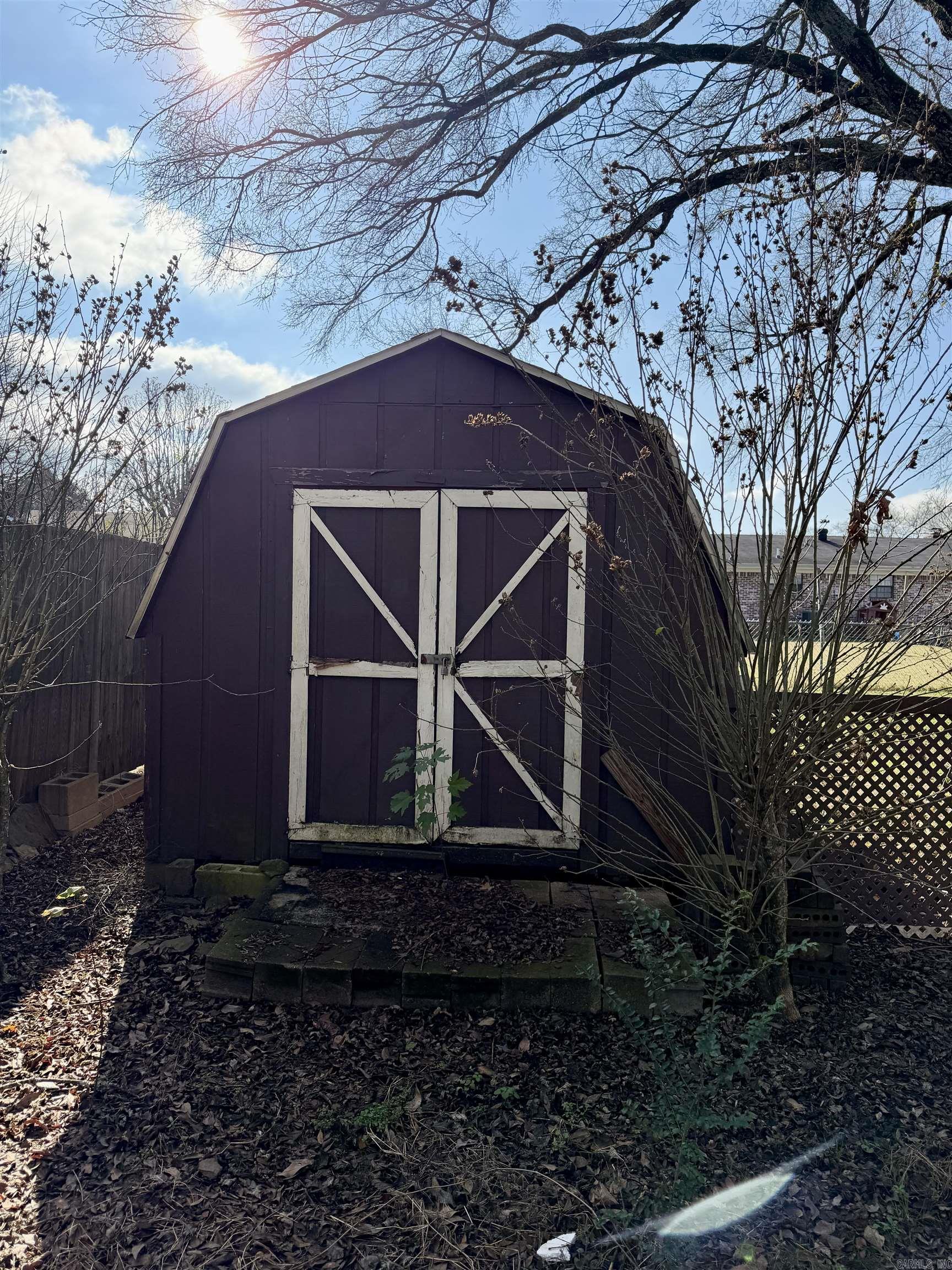 LAKEVIEW VILLAGE - Residential