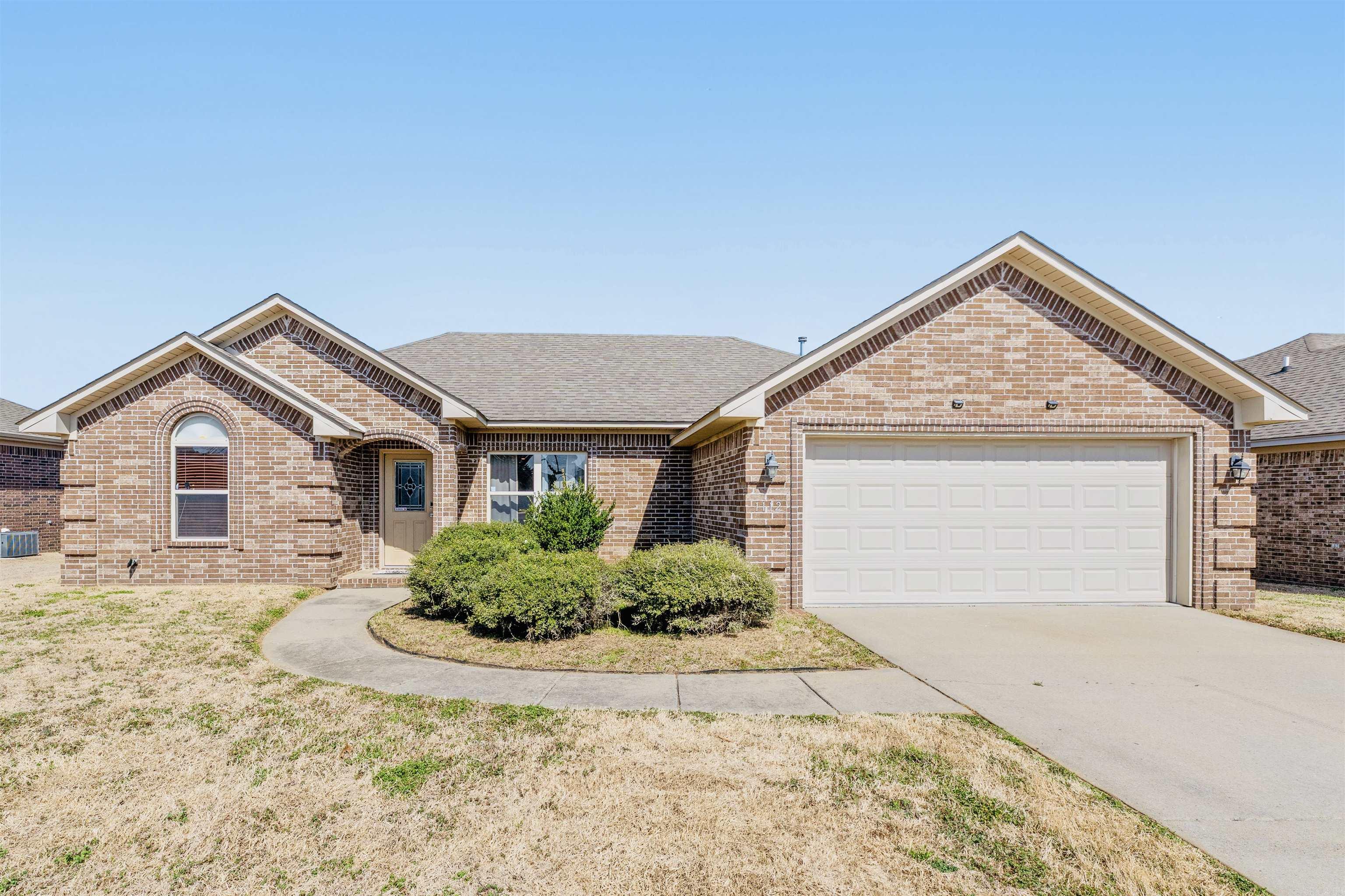 JAXON TERRACE - Residential