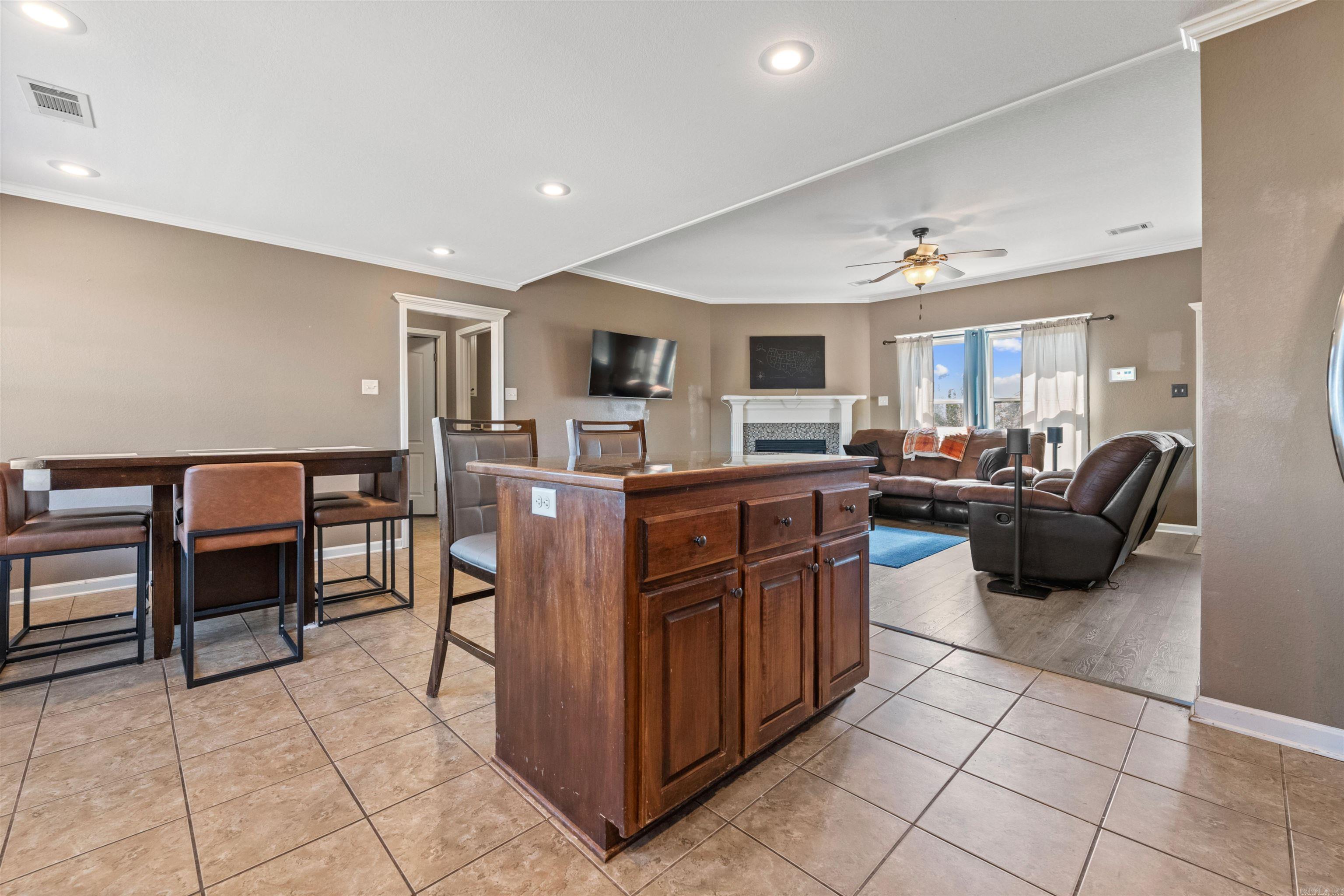 JAXON TERRACE - Residential