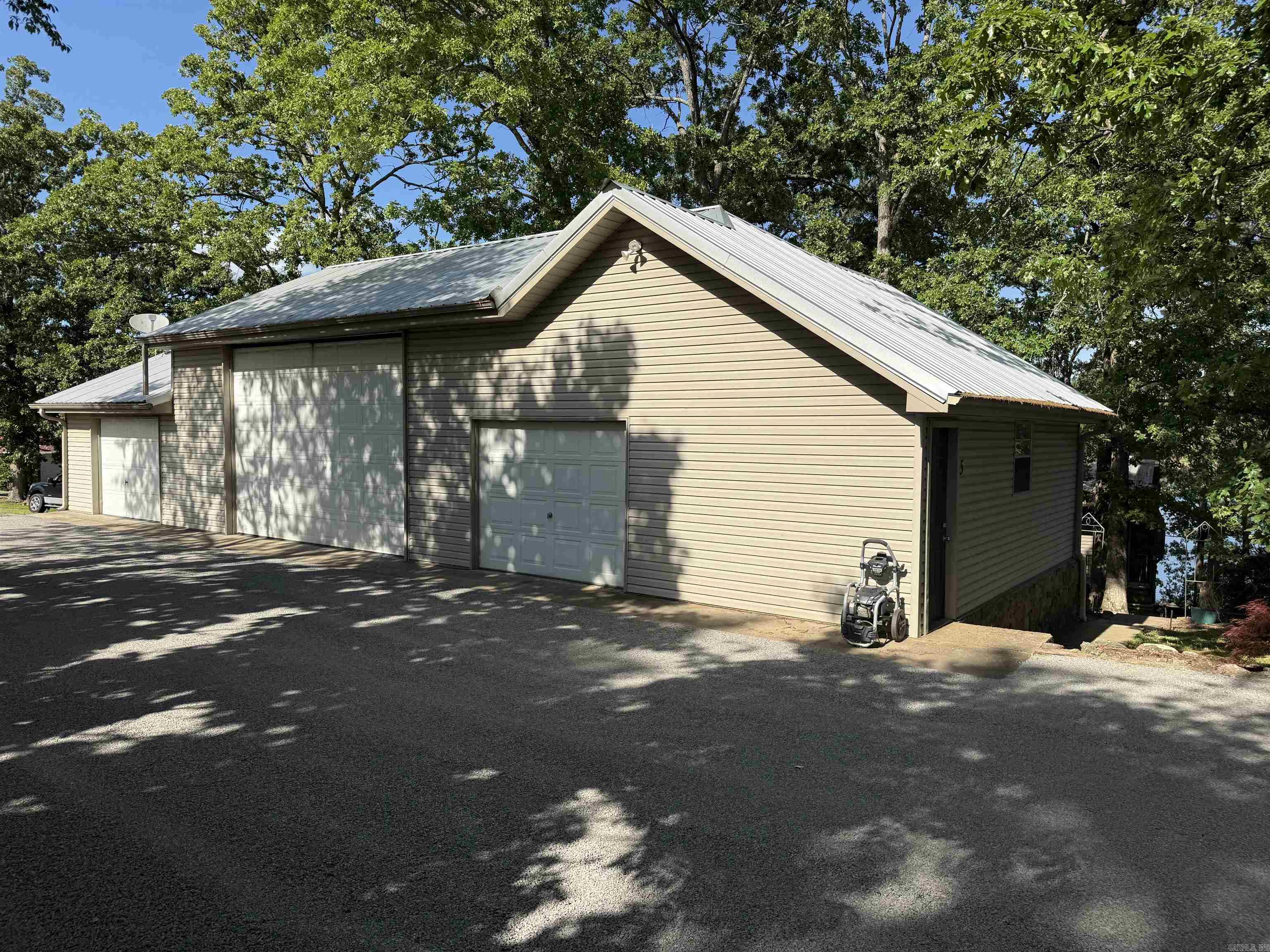 HIGDEN - Residential